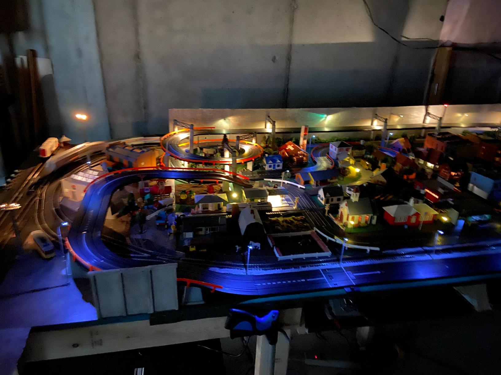 LYM07 10 pcs Model Railway Led Lamppost Lamps Street Lights HO Scale 5.7cm 2.24inch 12V New customer photo 1