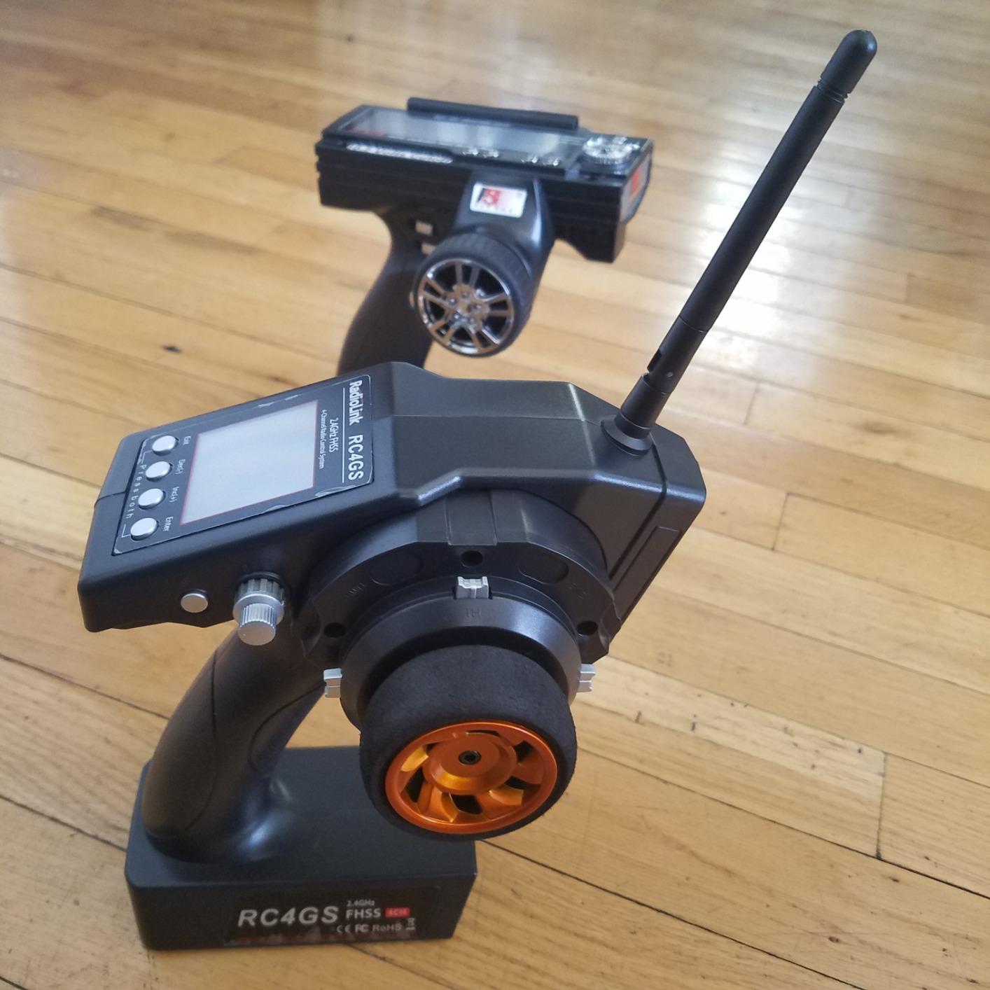 Radiolink RC4GS V3 5 Channels RC Transmitter and Receiver, 2.4GHz Surface Remote Controller R6FG Gyro RX Combo, 30 Models Storage for RC Crawler, Drifting, Bash, Buggy Cars and Boats customer photo 2