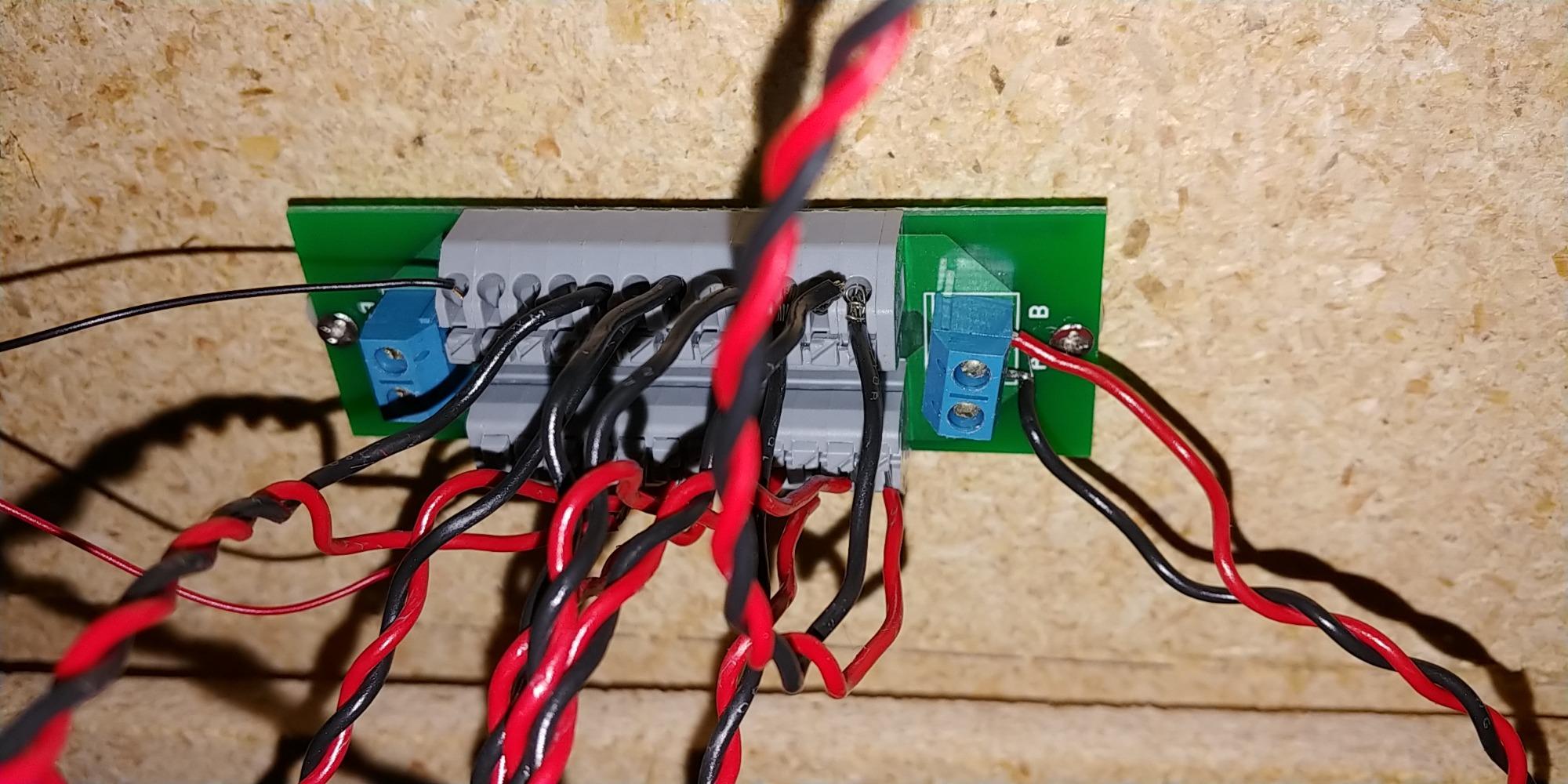 Evemodel 1X 12 Position Prewired Power Distribution Board Block 2 Inputs 2 x 13 Outputs for DC AC Voltage customer photo 1