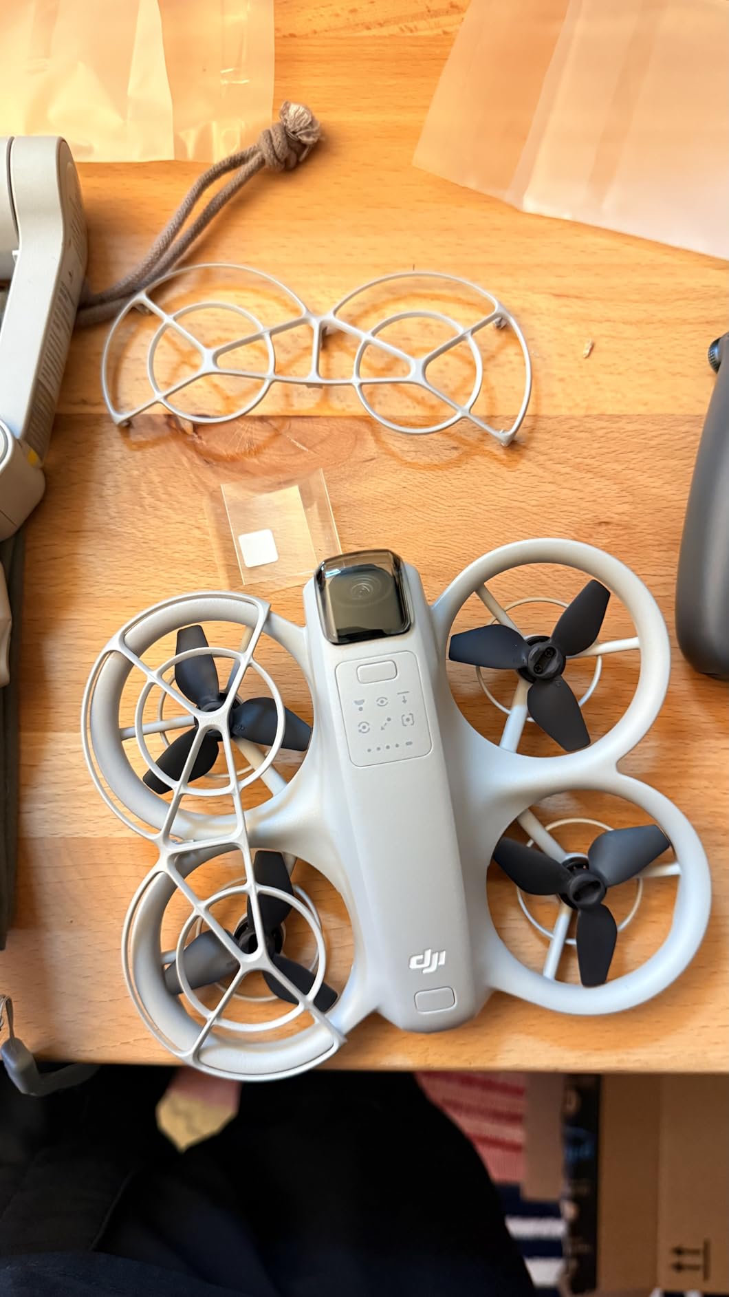 DJI Neo Motion Fly More Combo, Mini Drone with 4K UHD Camera for Adults, 135g Self Flying Drone that Follows You, Palm Takeoff, Subject Tracking, QuickShots, with RC Motion 3 and 3 Batteries customer photo 1