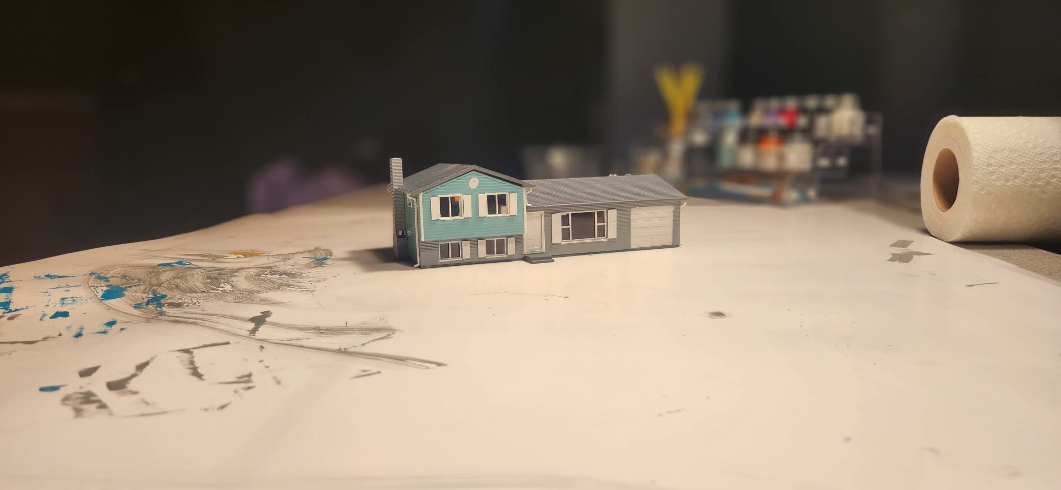 Split-Level House 933-3794 HO Scale Model Railroad - Structure Kit customer photo 2