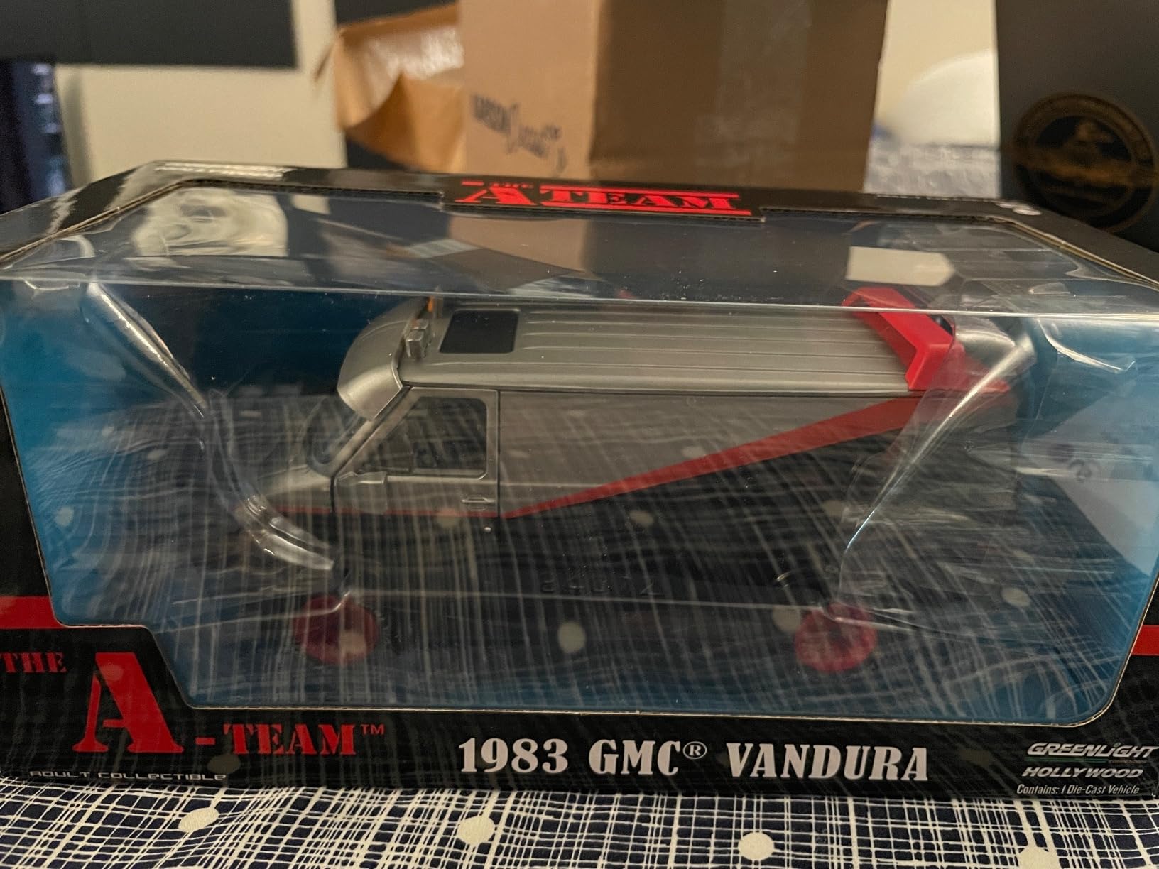 1983 GMC Vandura, The A-Team - Greenlight 84072-1/24 Scale Diecast Model Toy Car for Unisex-Children customer photo 2
