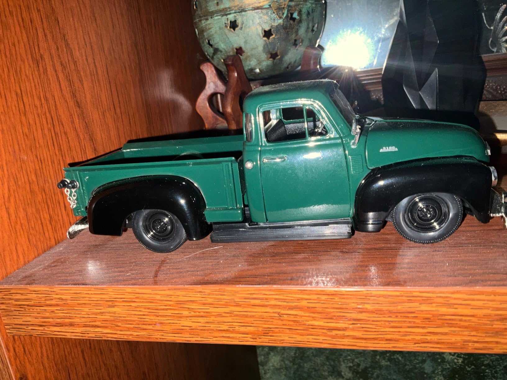 Jada Just Trucks 1:24 1953 Chevy Pickup Die-cast Car customer photo 1