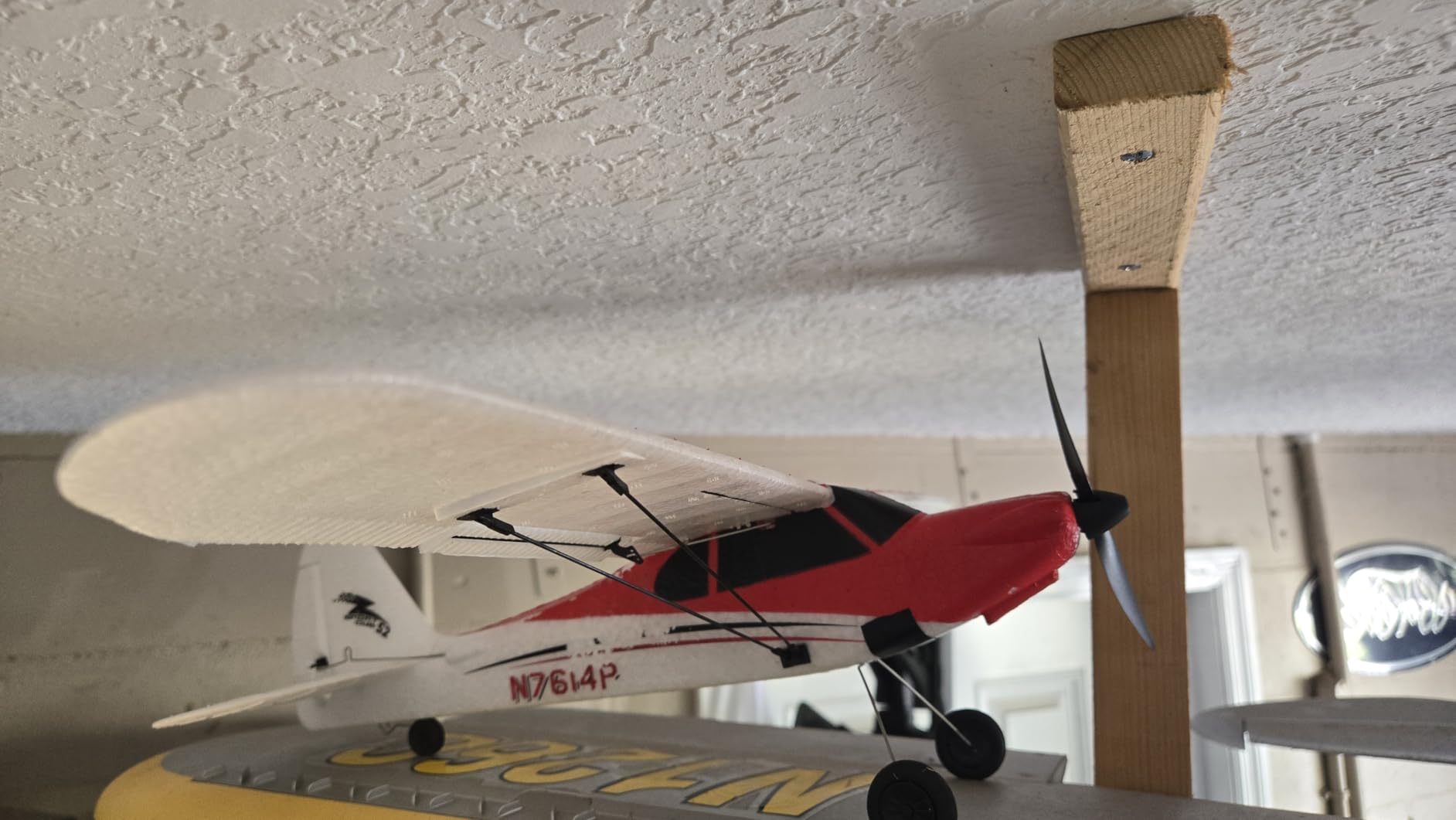 VOLANTEXRC RC Plane Trainer Sport Cub 4CH Remote Control Airplane with Prop Saver, 6-Axis Gyro Stabilizer & 3 Modes to Fly, Radio Controlled Aircraft RTF for Beginners & Adults (500mm,Red) customer photo 1