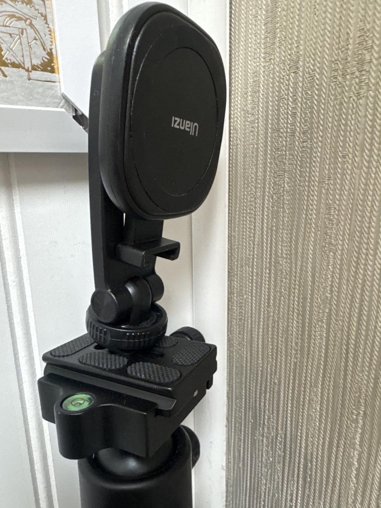 NEEWER 72 inch Camera Tripod Monopod with Center Column and Ball Head Aluminum, Arca Type QR Plate, Bag, Horizontal Tripod Overhead Camera Mount for DSLR Camera, Video Camcorder, Max Load: 33lb customer photo 2