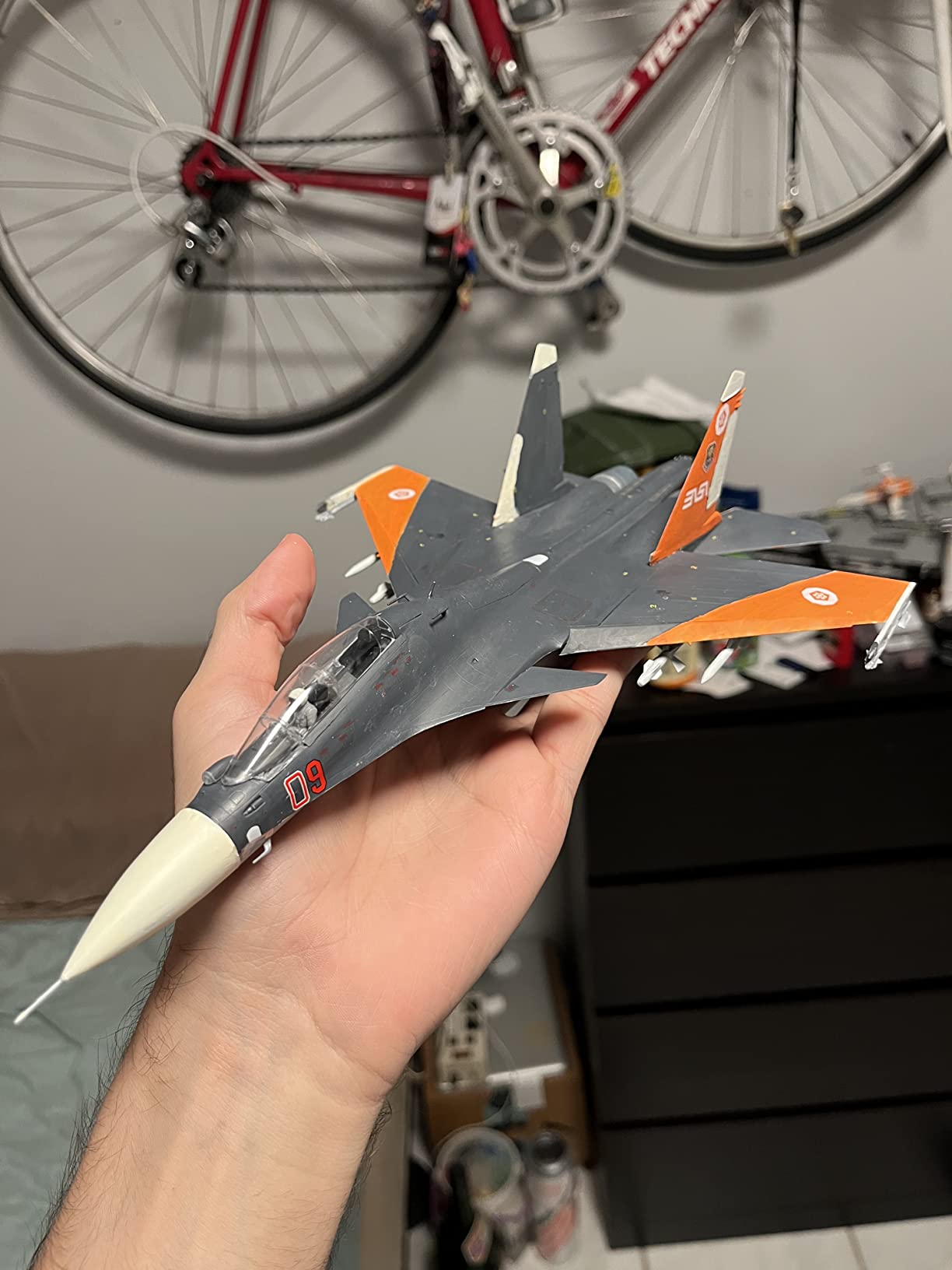 Zvezda 7314 - Russian Air Superiority Fighter SU-30SM Flanker C- Plastic Model Kit Scale 1/72 Lenght 12.3