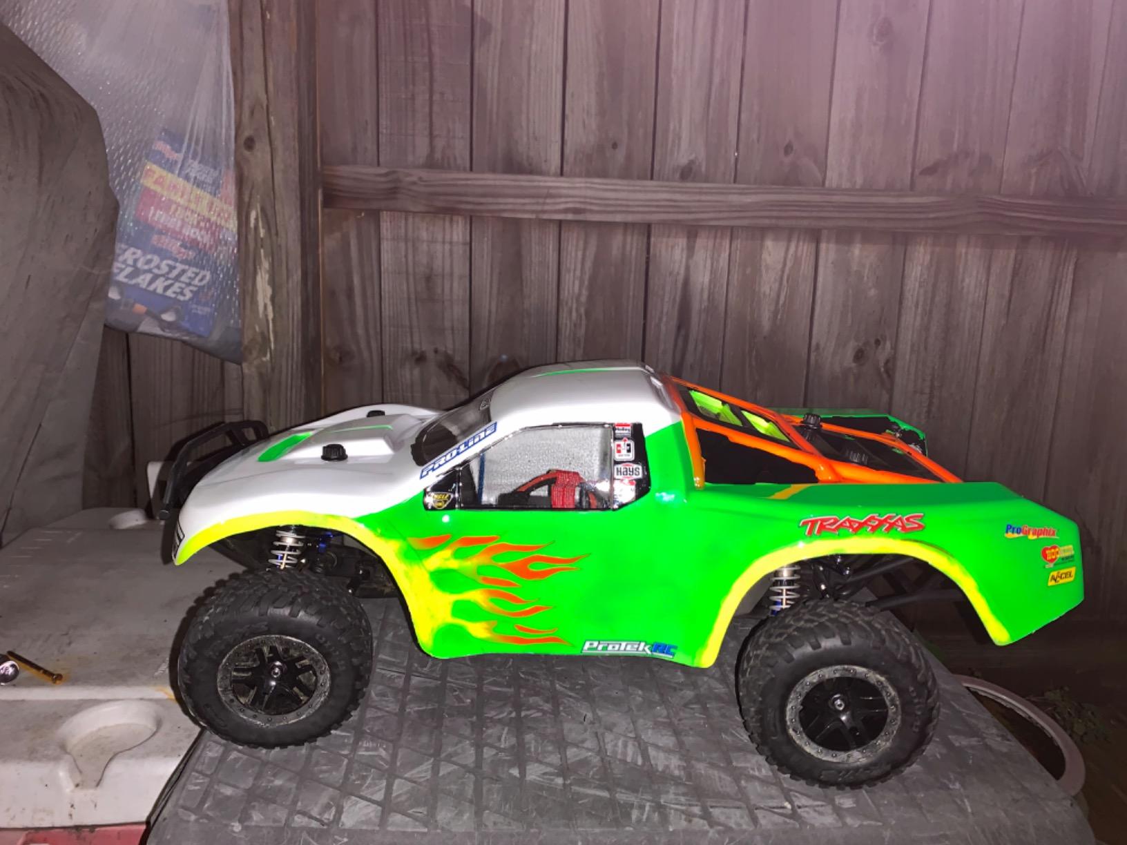 Pro-Line Racing RC Body Paint Fluorescent Color 6 Pack PRO632303 Car Paint customer photo 1