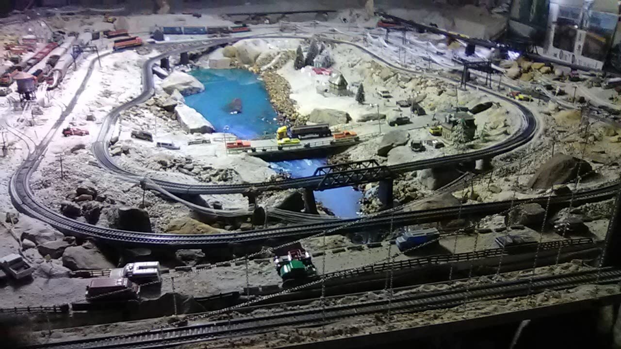 Bachmann Trains - EMD GP38-2 DCC Ready Diesel Locomotive - GMTX #2103 - HO Scale, Blue (Packaging may vary) customer photo 3