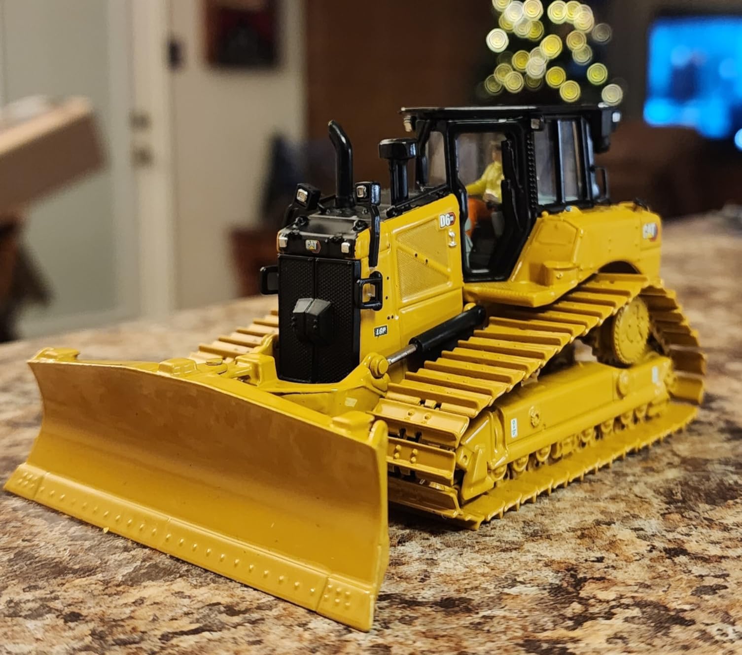 Diecast Masters CAT Caterpillar D6 XE LGP Track Type Tractor Dozer with VPAT Blade and Operator High Line Series 1/50 Diecast Model 85554 customer photo 1