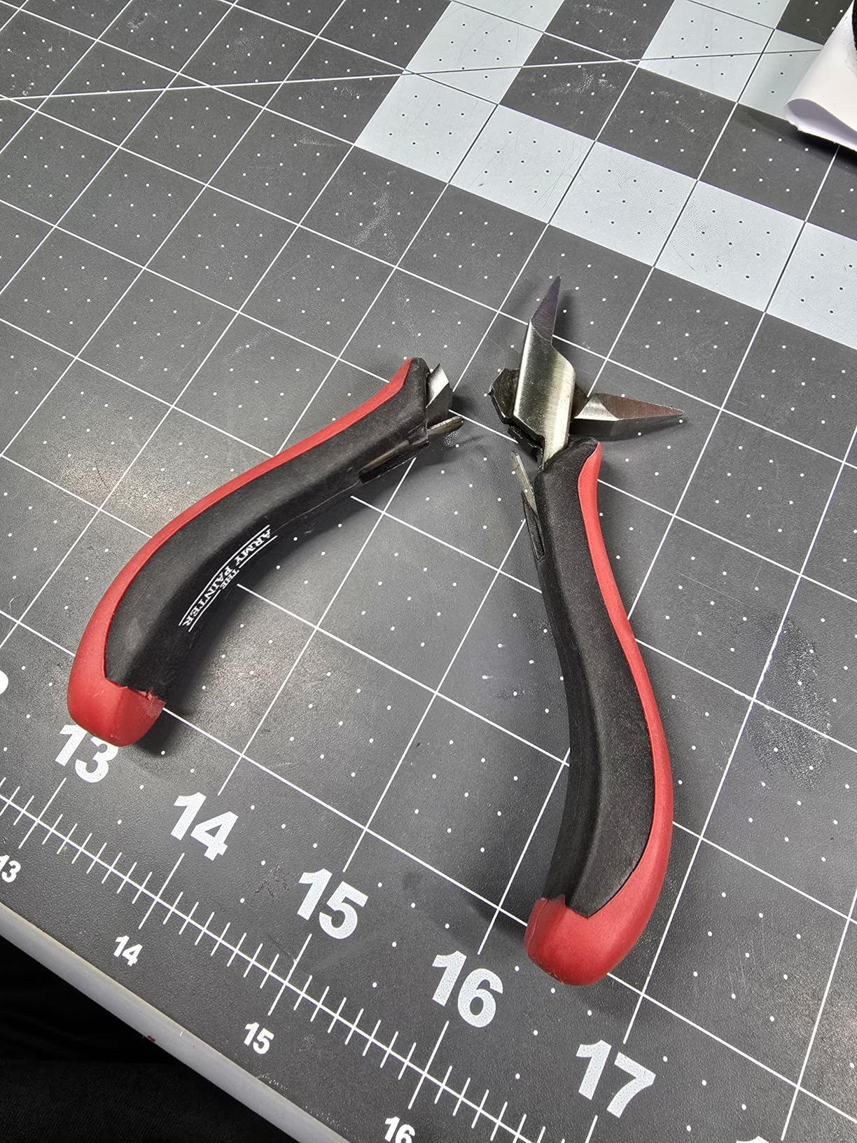 The Army Painter | Precision Side Cutters | Cutters for Plastic, Resin and Metal Figurines - Stainless Steel Precision Tool for Assembling Wargames Table Figures customer photo 1