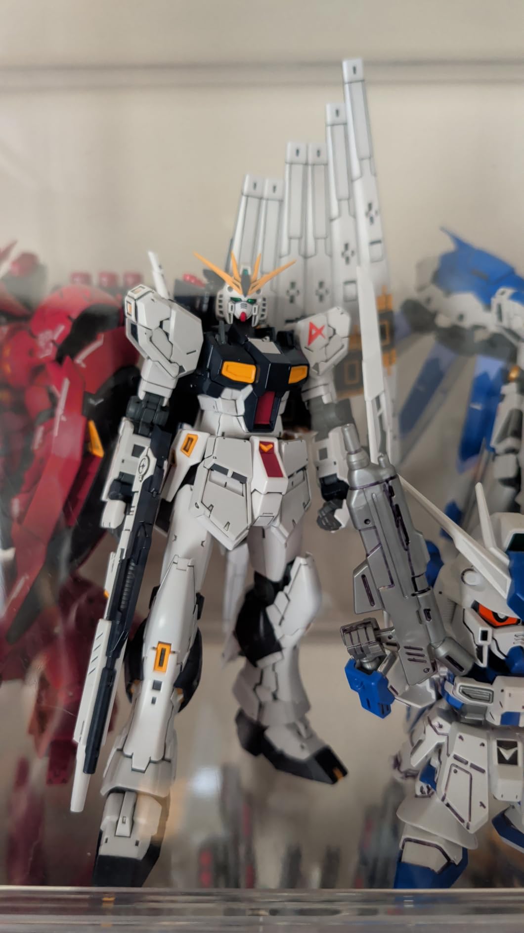 Bandai Hobby RG 1/144#32 Nu Gundam Char's Counterattack customer photo 1