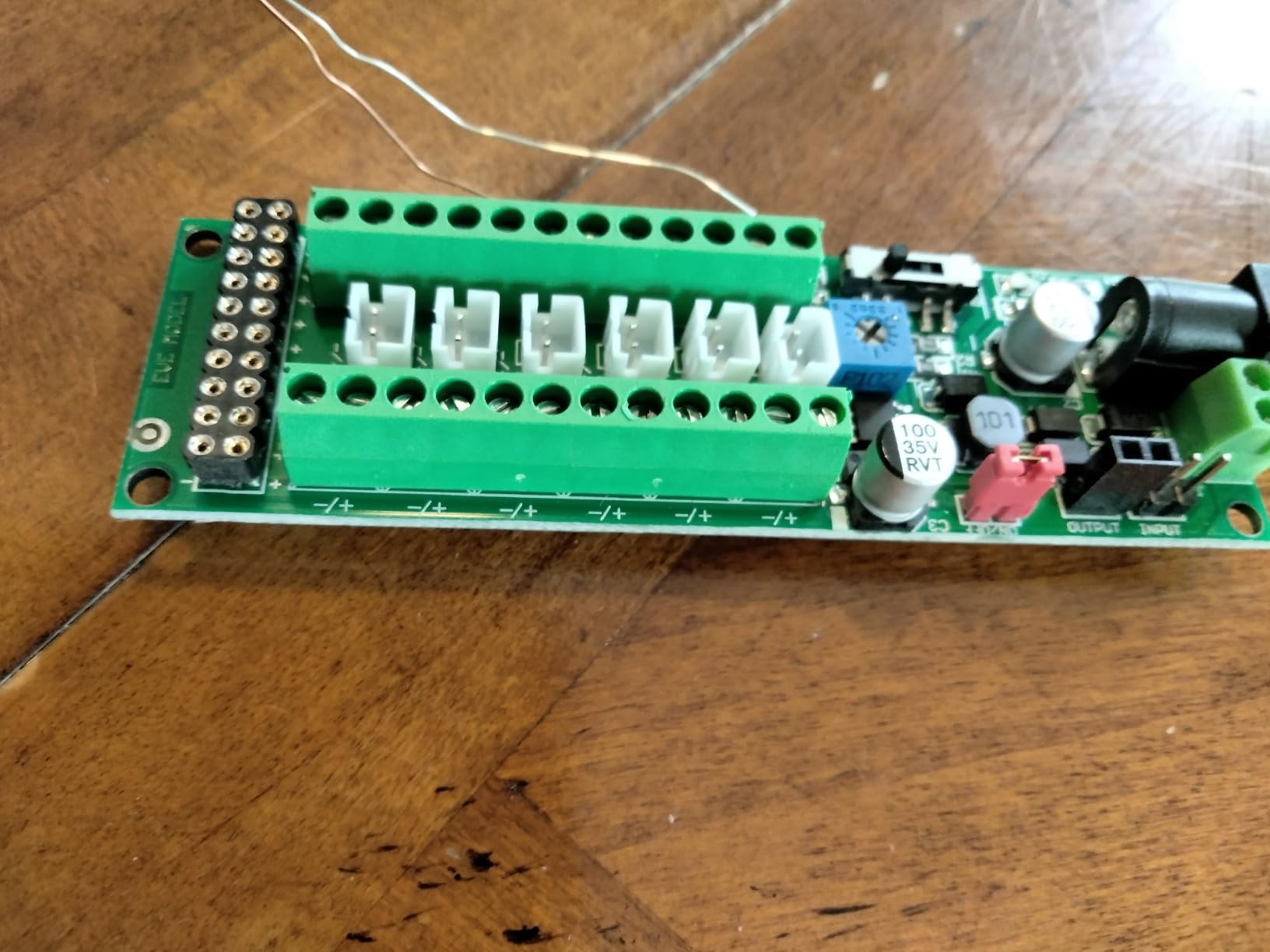 Evemodel PCB012 Power Distribution Board Self-Adapt Distributor HO N O LED Street Light Hub customer photo 3
