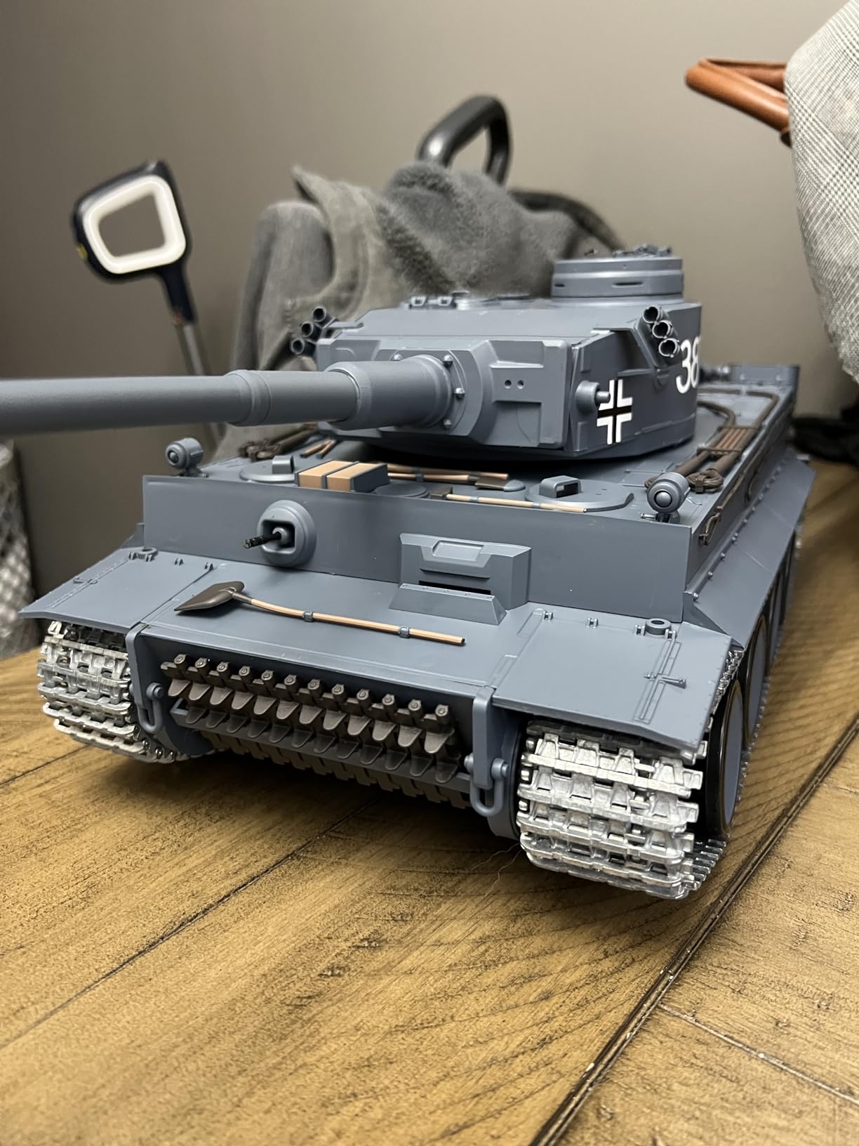 Heng Long Toucan RC Hobby US in Stock Upgraded 1/16 German Tiger I Rc Tank 3818 Upgraded Metal Tracks Driving Wheels customer photo 5