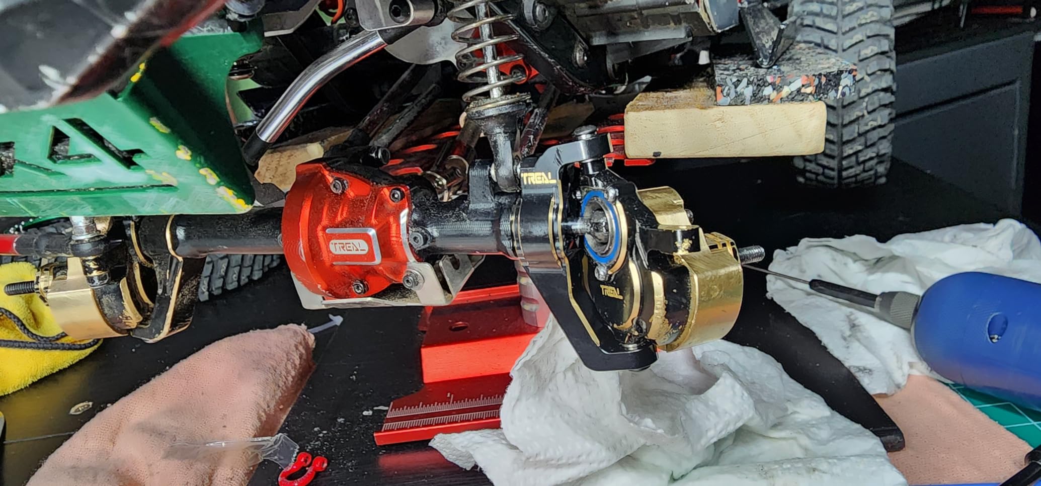 Treal Brass Caster Mounts C Hubs Carrier for Redcat GEN8 and Axe Edition 1:10 RC Crawler (Black) customer photo 1