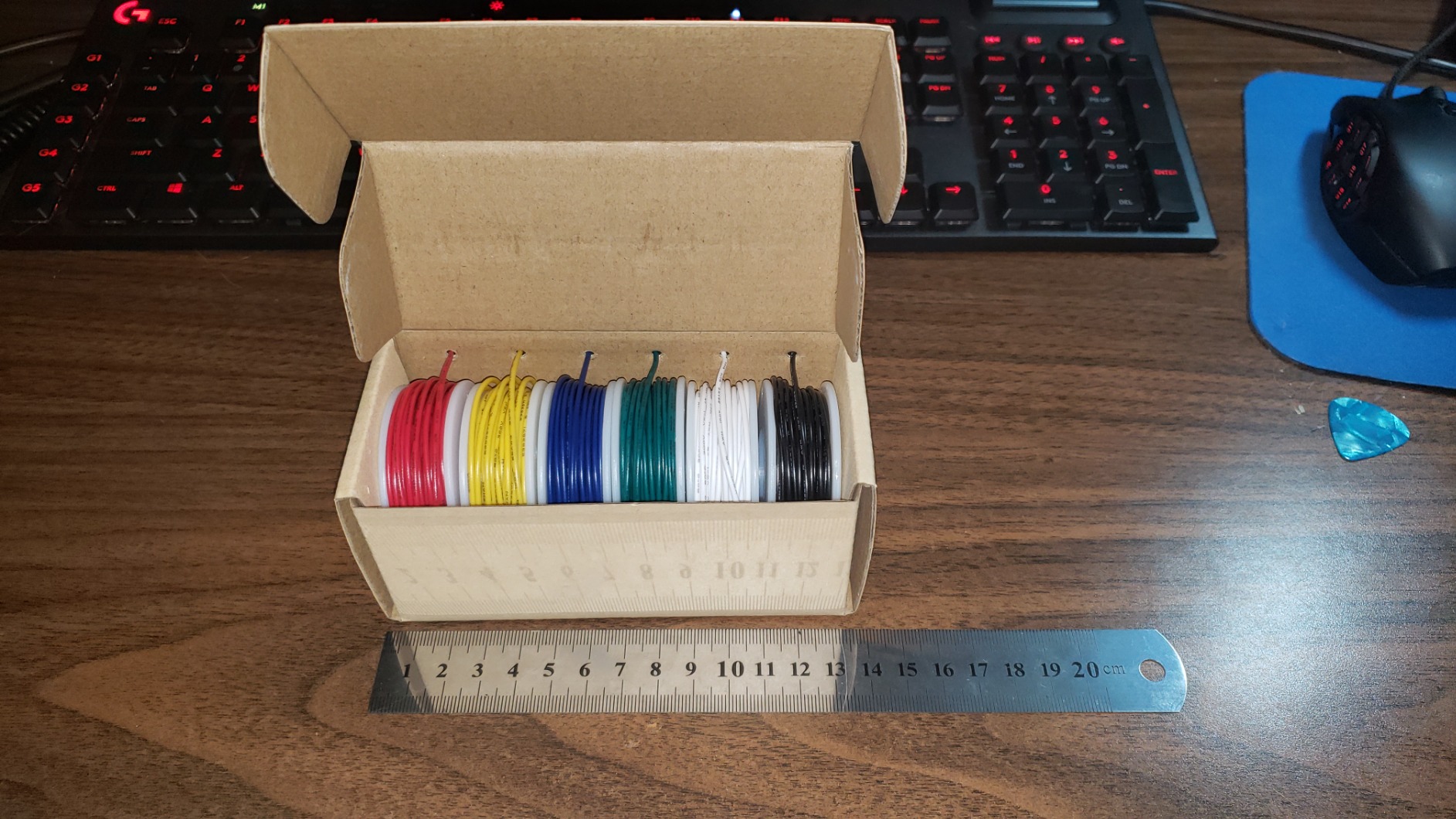 TUOFENG 22 AWG Wire Solid Core Hookup Wire, 6 Different Colored Breadboard Wires 30ft Each, Electronic Wire with PVC for Arduino customer photo 2
