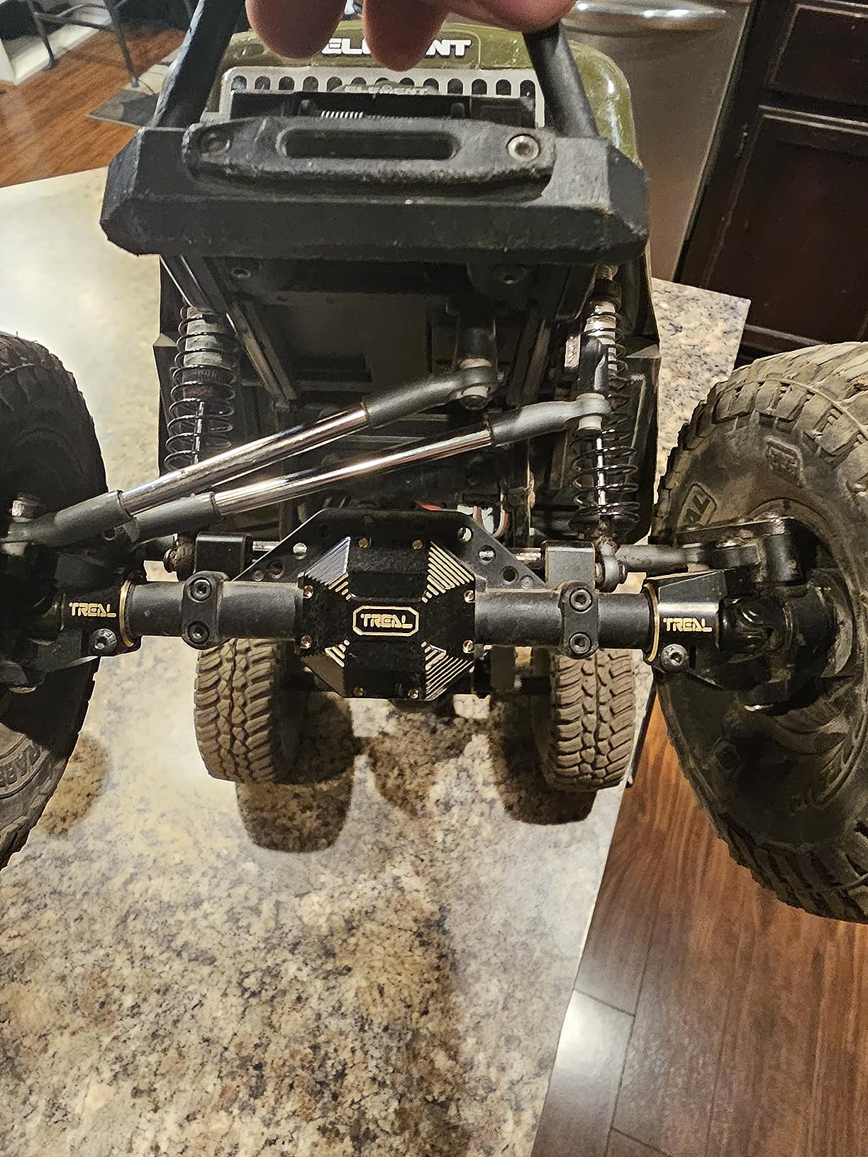 Treal Brass Diff Cover 84g Heavy Weight Differential Cover for Element RC Enduro (Black) customer photo 1