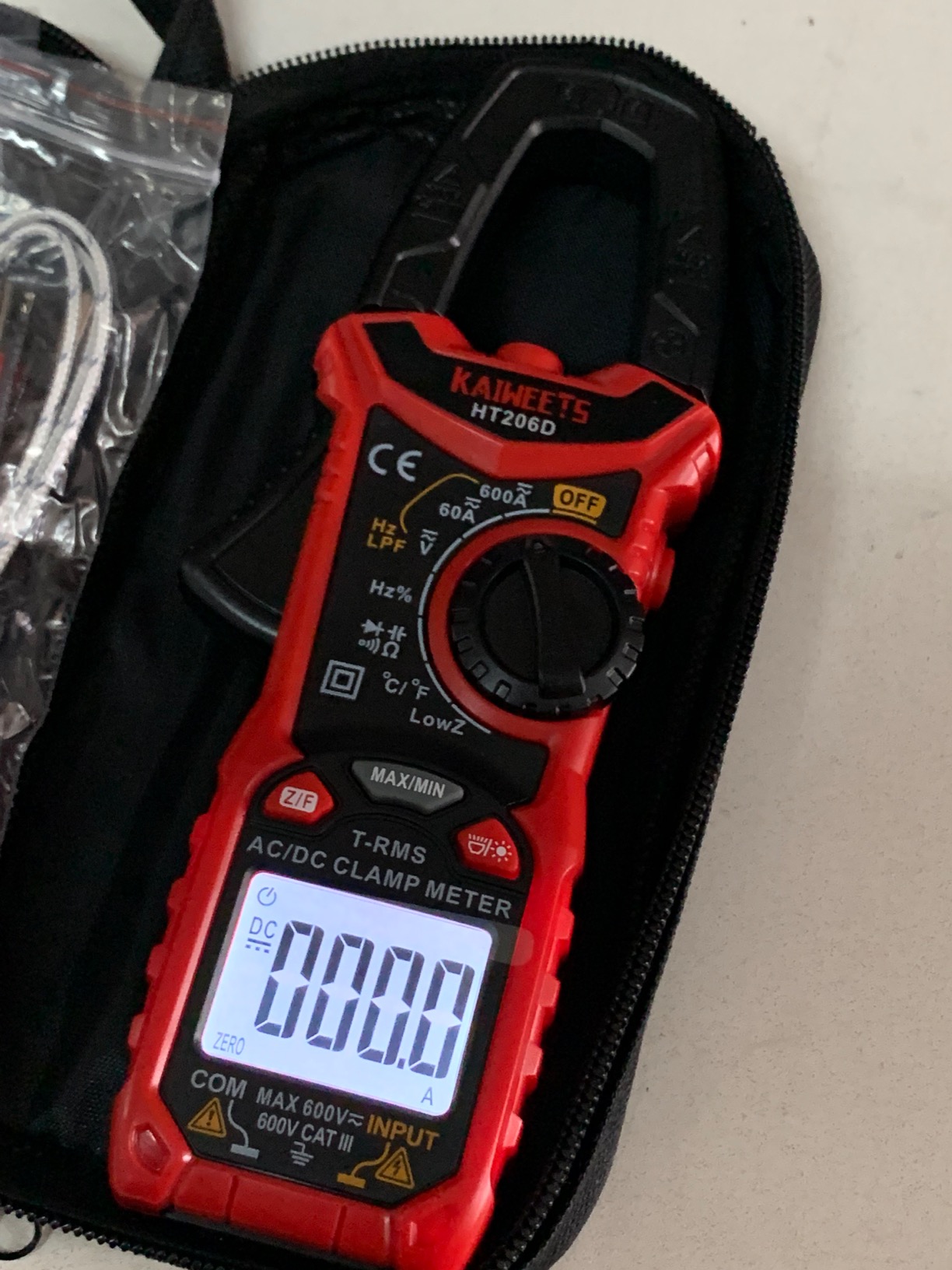 KAIWEETS HT206D Digital Clamp Meter T-RMS 6000 Counts, Multimeter Voltage Tester Auto-ranging, Measures Current Voltage Temperature Capacitance Resistance Diodes Continuity Duty-Cycle (AC/DC Current) customer photo 2