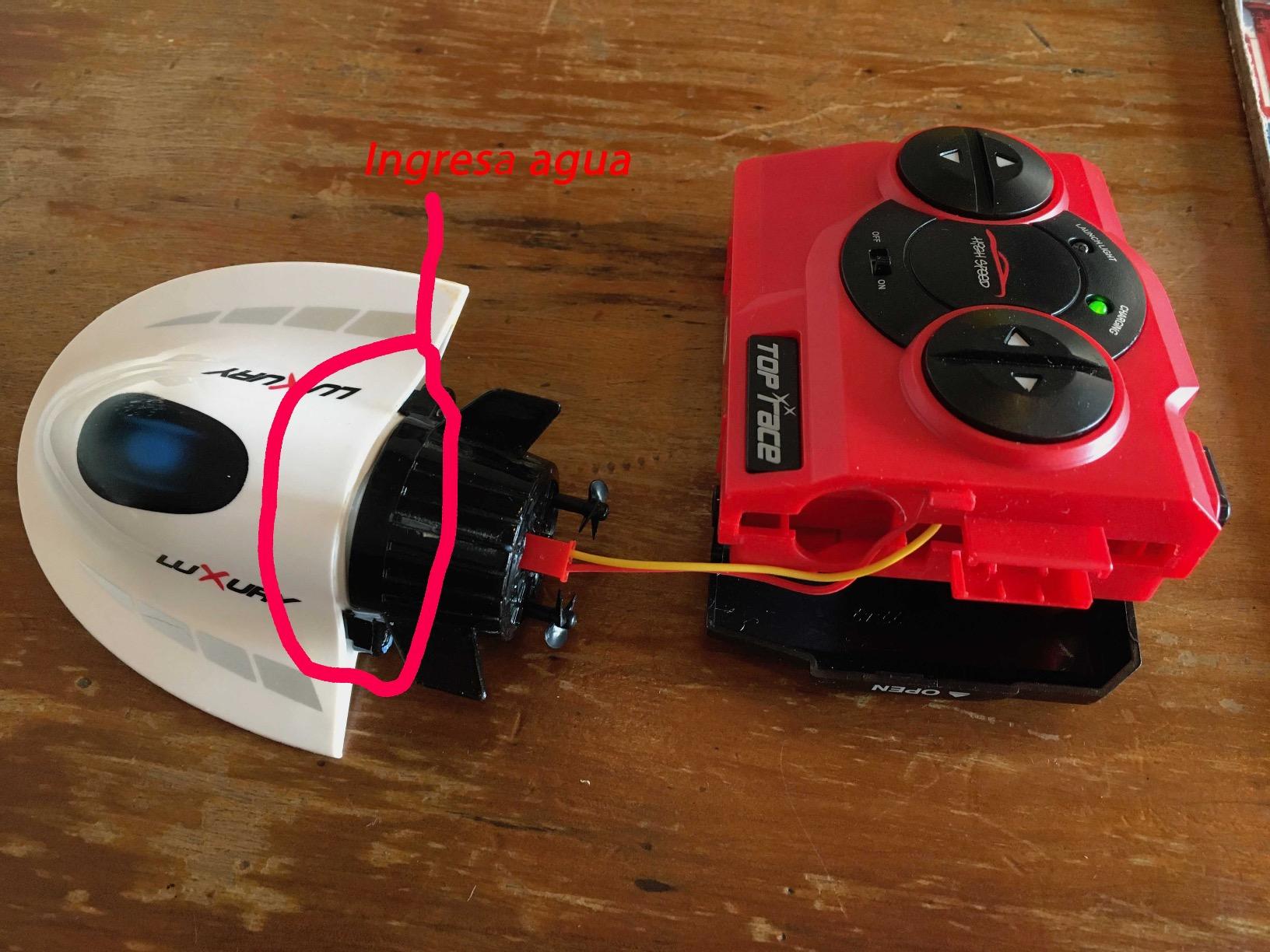 GoolRC Mini RC Submarine Boat, Remote Control Waterproof Diving Toy (White) customer photo 1