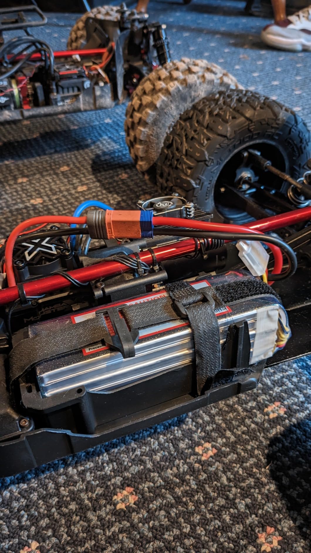 Zeee 22.2V 100C 6000mAh 6S Lipo Battery with EC5 Connector RC Battery for RC Car Truck RC Airplane Helicopter Quadcopter Boat customer photo 1