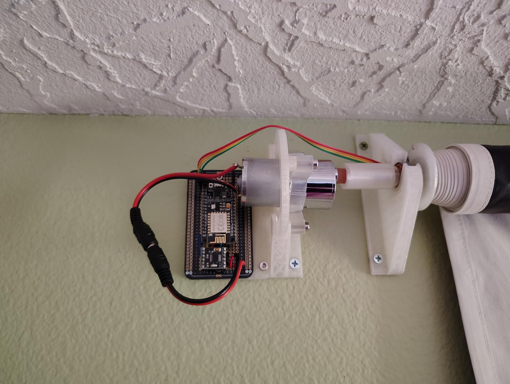 ElectroCookie Prototype PCB Solderable Breadboard for Electronics Projects Compatible for DIY Arduino Soldering Projects, Gold-Plated (5 Pack + 1 Mini Board, Matte Black) customer photo 1