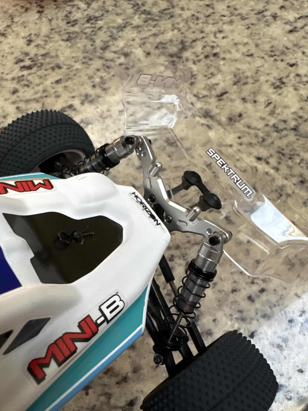 Losi Shock Assembly Rear Aluminum 2 Mini-T 2.0 LOS314005 Electric Car/Truck Option Parts customer photo 1