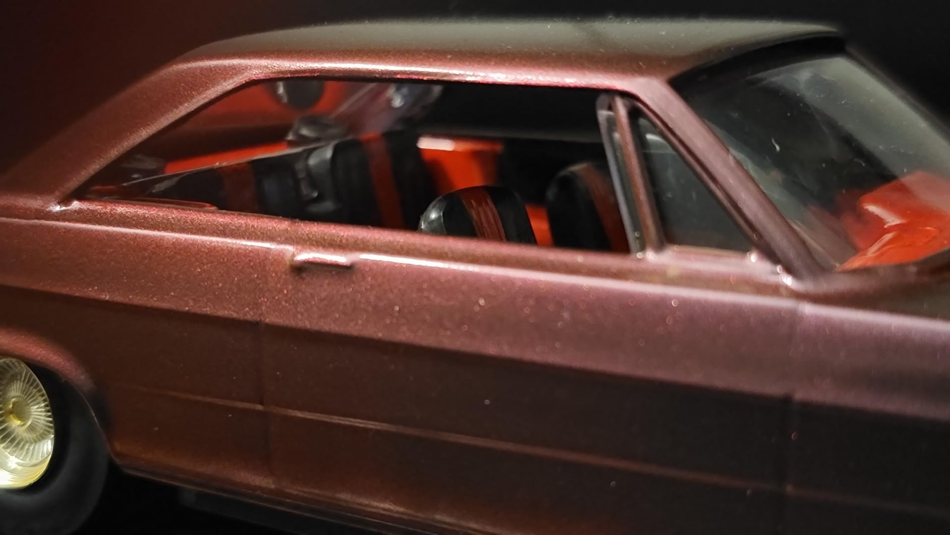 AMT Ford LNT-8000 Snow Plow 1:25 Scale Model Kit customer photo 2