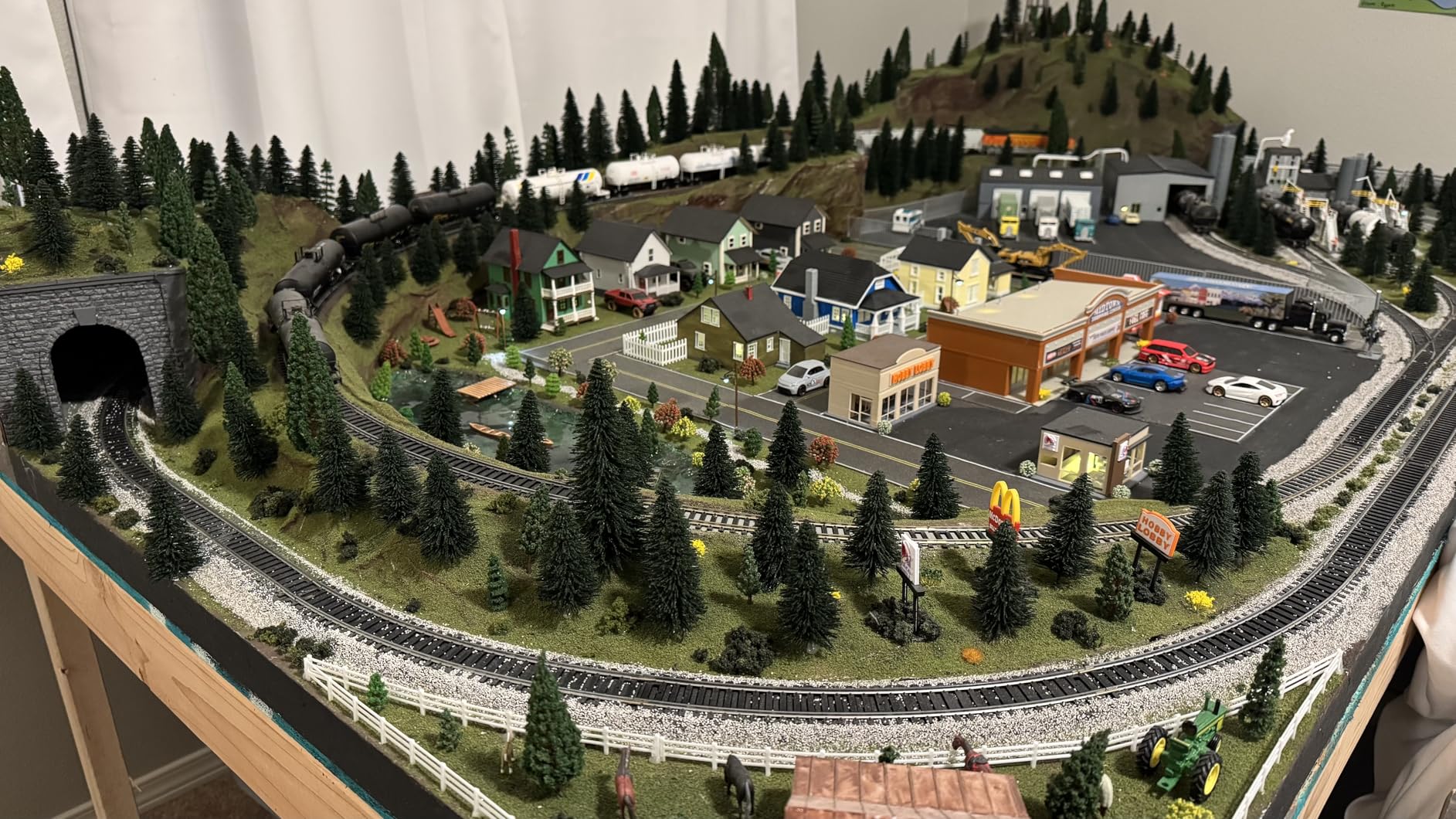 S0805 50PCS Dark Green Pine Model Cedar Trees 2.05inch (52mm) for Model Railroad Scenery Landscape Layout HO N Scale New (2Inch) customer photo 1