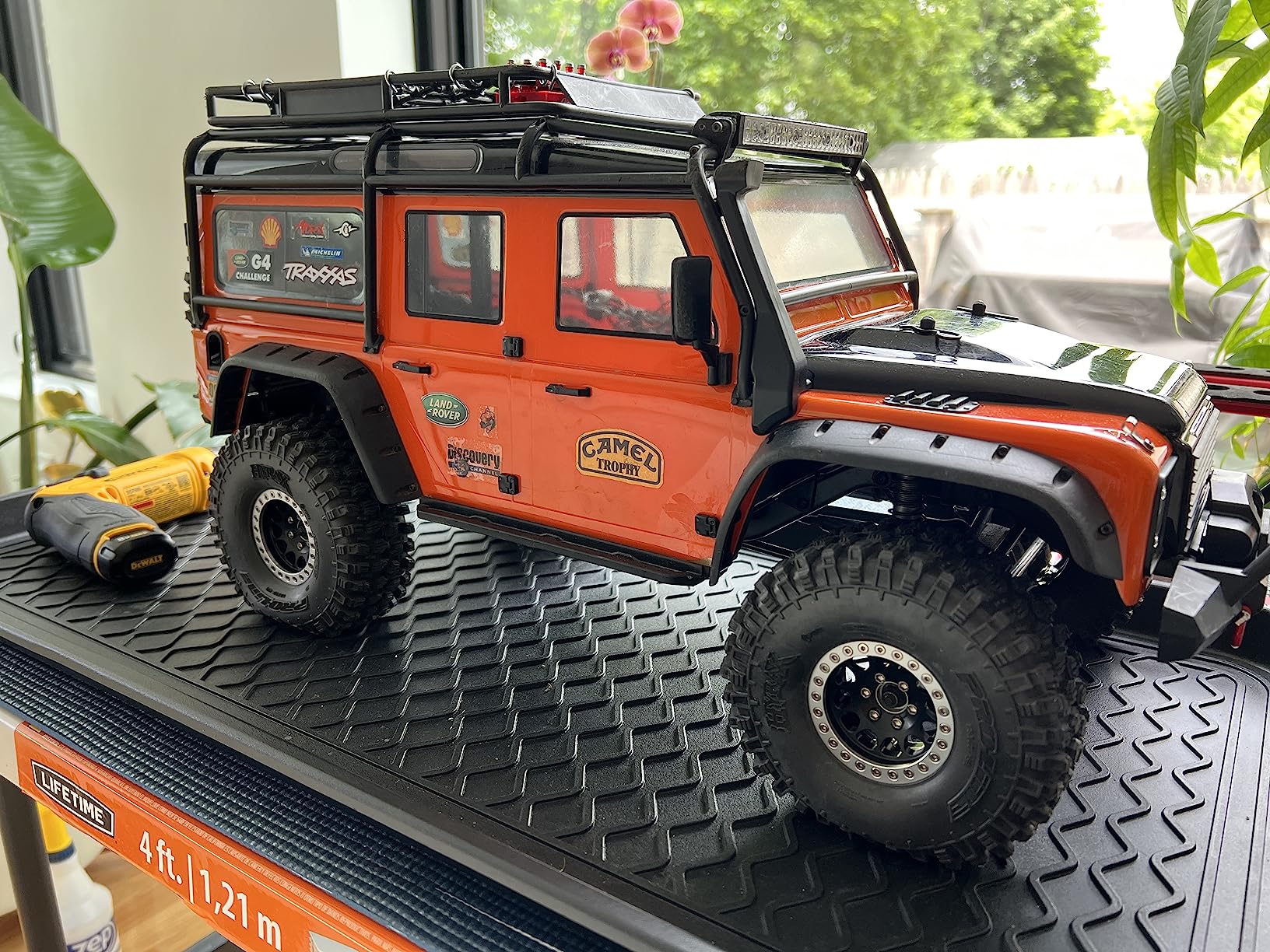 INJORA RC Rims 4pcs 1.9 Inch Beadlock RC Wheel Rim Set Wheel Hub for 1:10 RC Crawler Axial SCX10 SCX10 II 90046 SCX10 III AXI03007 TRX4 D90 SCX10 Pro (Silver&Black) customer photo 1