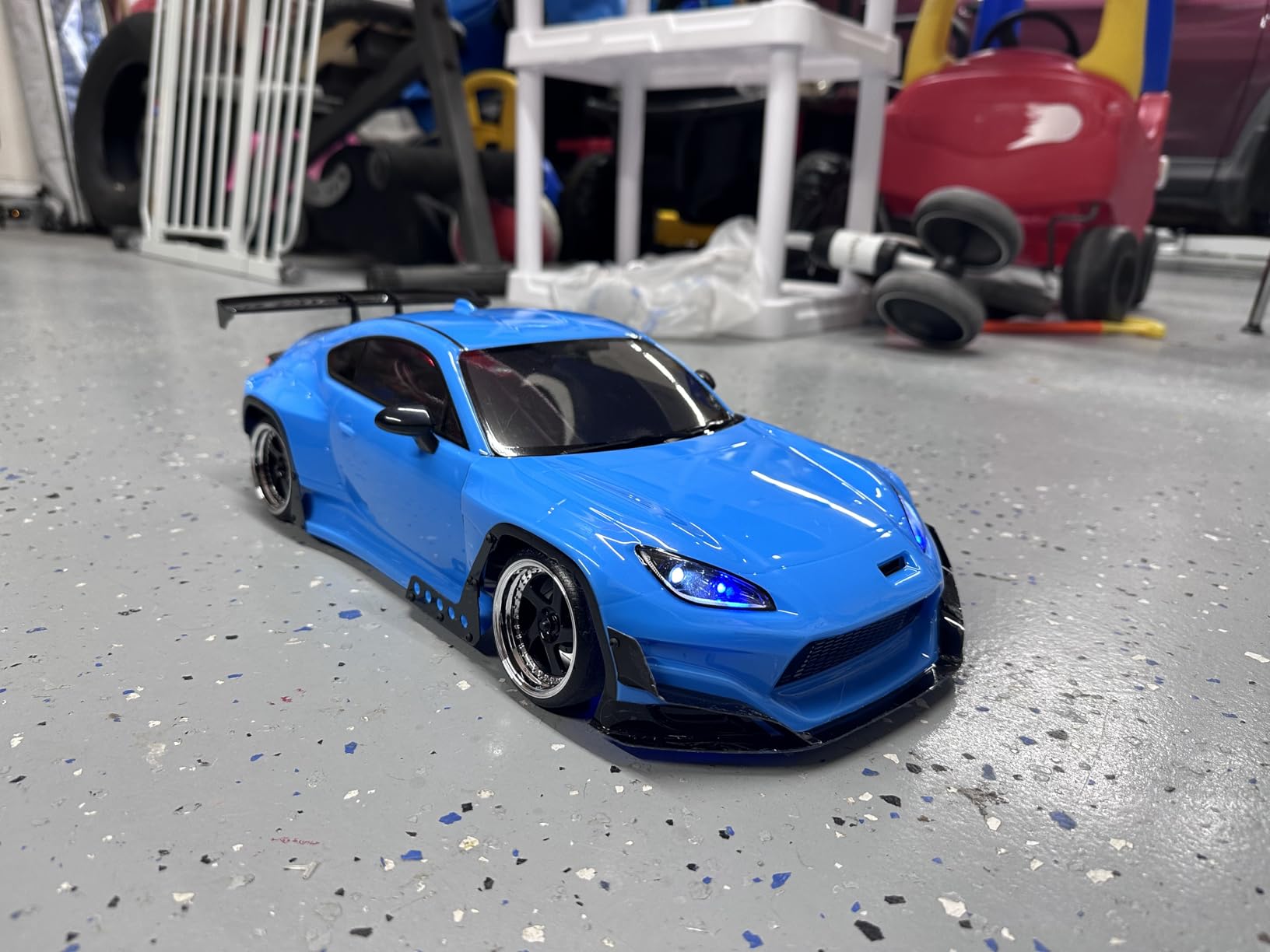 Globact Rc Car Headlights Taillight Rc Truck Led Lights Flashing Light Lamp 12 LED 5 Operation Modes for 1/10 Rc Trucks, Crawler, Off-Road, Sport Racing customer photo 1