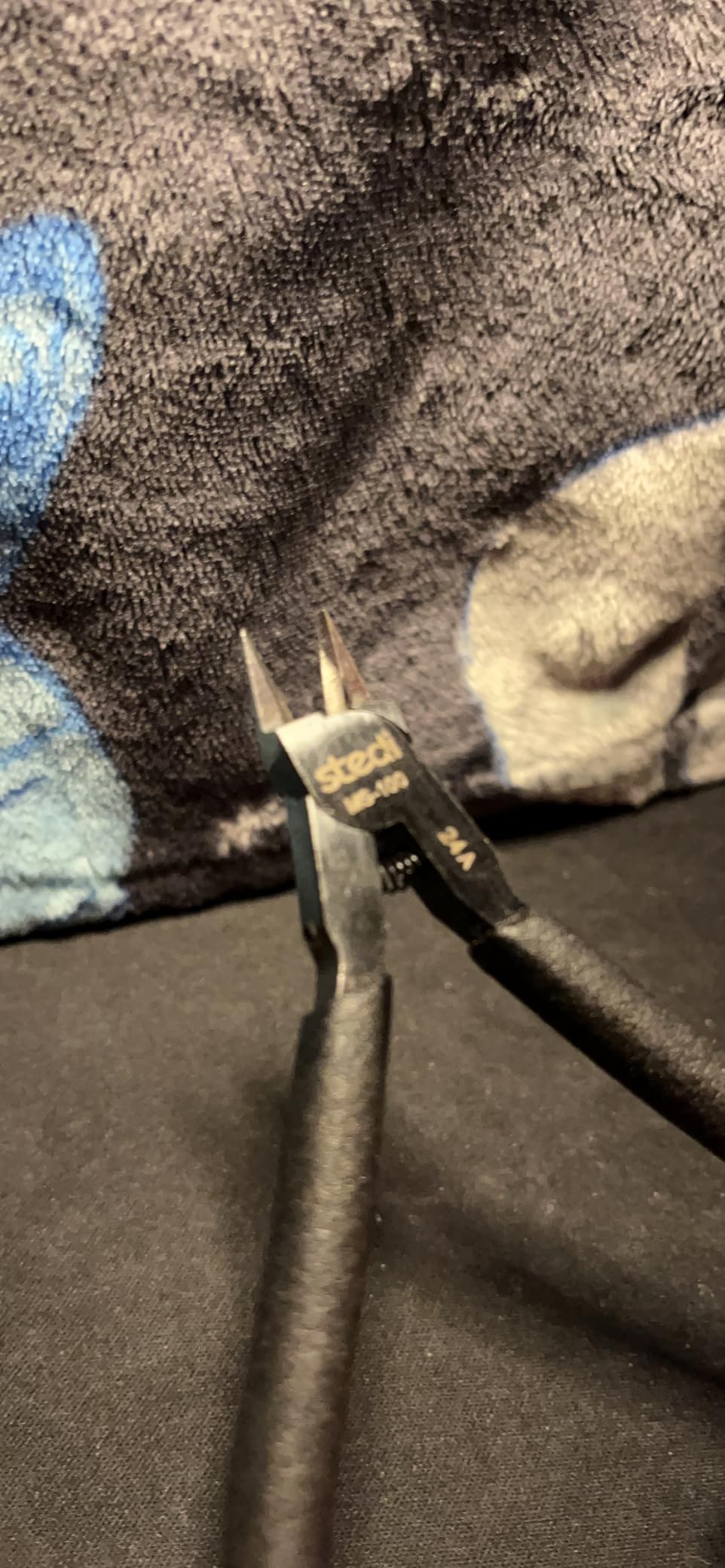 stedi 4.7-inch Model Nipper, with Sharp Thin Blade and Blade Case Plastic Model Tools, Sprue Cutter for Gundam Building Repairing and Fixing, Black customer photo 1