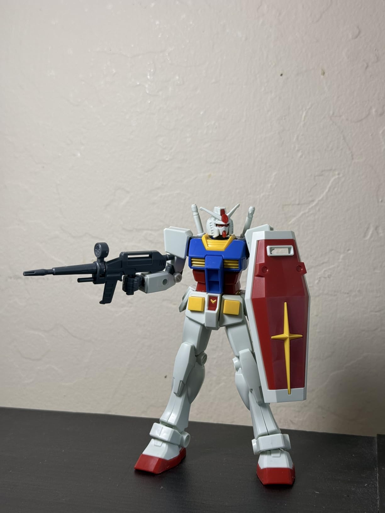Hobby - Mobile Suit Gundam - 1/144 RX-78-2 Gundam, Bandai Spirits Entry Grade Model Kit customer photo 2