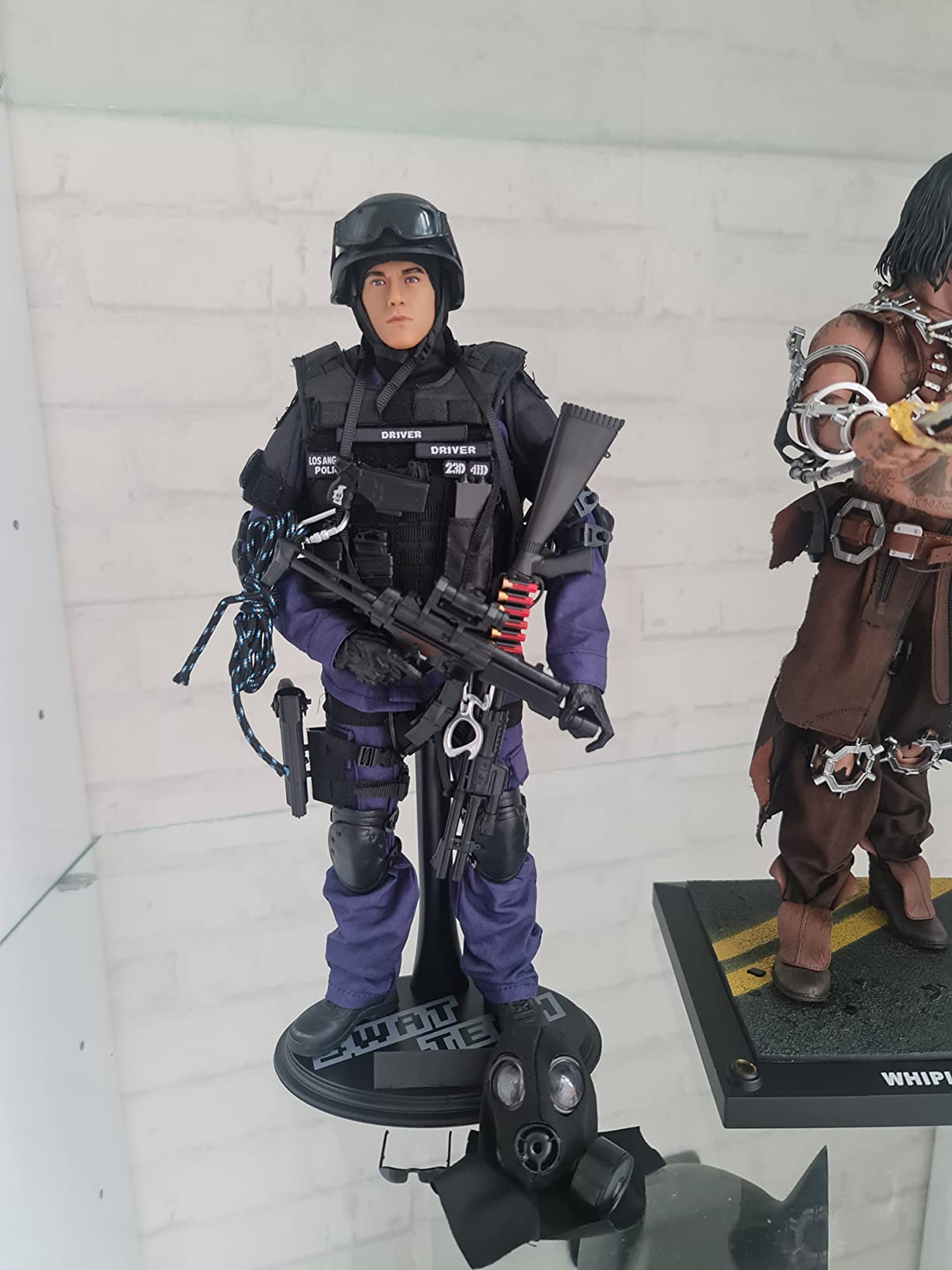 YEIBOBO Highly Detail Special Forces 12inch Action Figure SWAT Team (ASSUALTER) customer photo 1