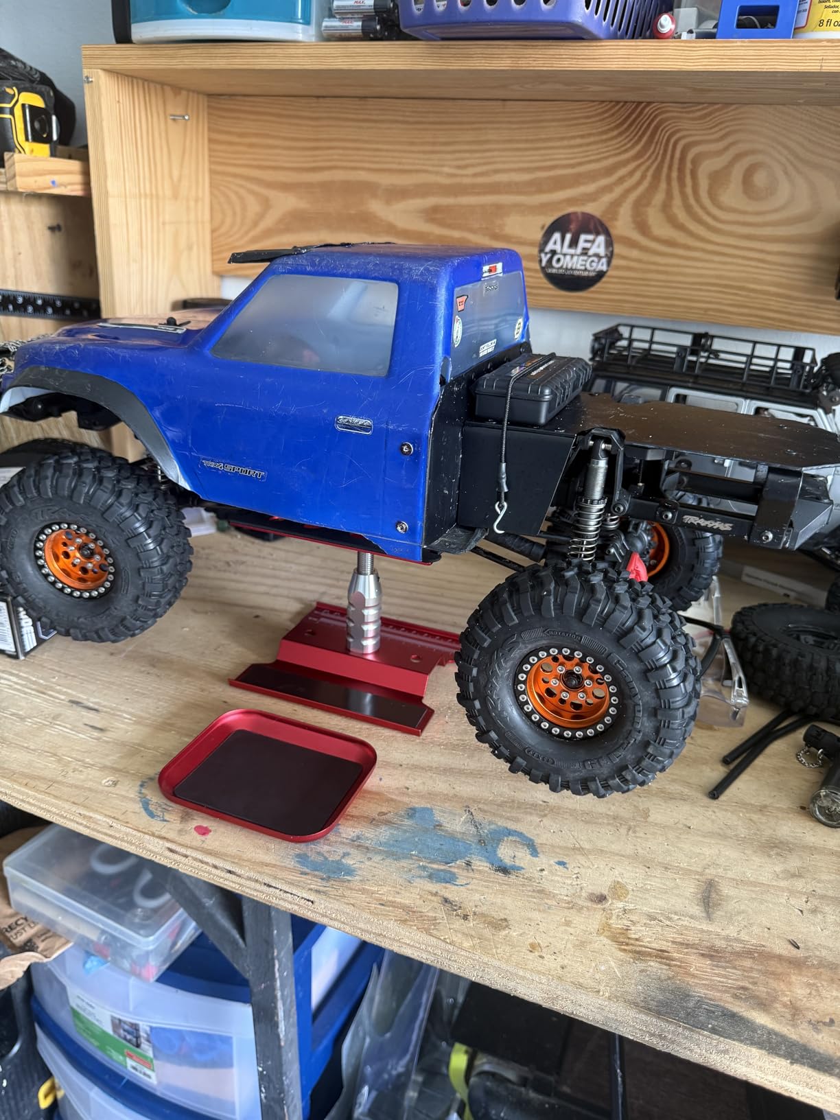 RC Car Work Stand Aluminum Repair Workstation 360 Degree Rotation Lift Lower w/Screw Tray for 1/10 1/12 1/16 Scale Traxxas TRX4 Axial Arrma Redcat Losi RC Crawler Monster Truck Buggy (Red) customer photo 2