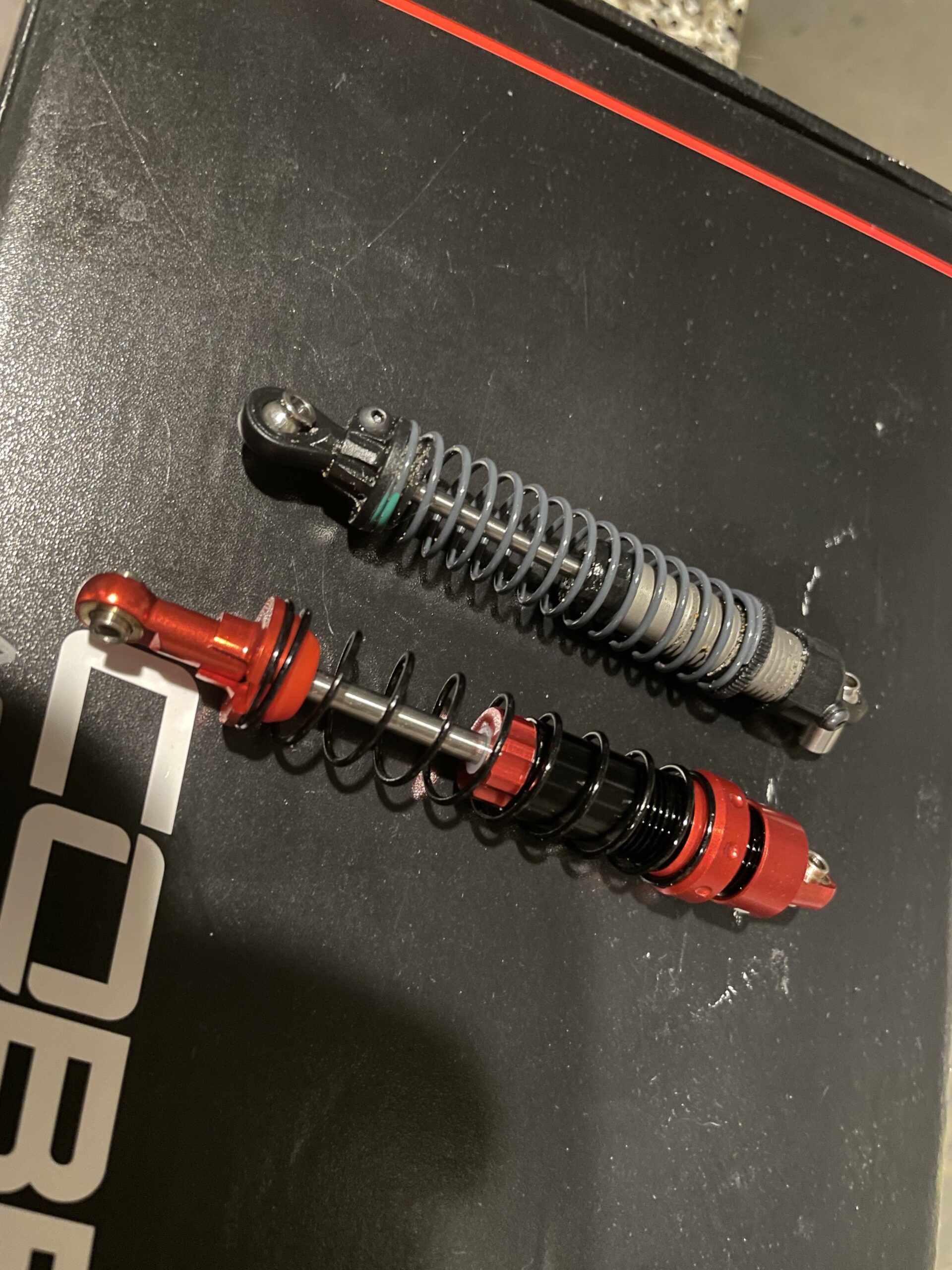 INJORA RC Shock Absorber Set 4pcs RC Dampers for 1/10 RC Crawler Axial SCX10 90046 AXI231017 TRX-4 D90 (100mm) customer photo 2