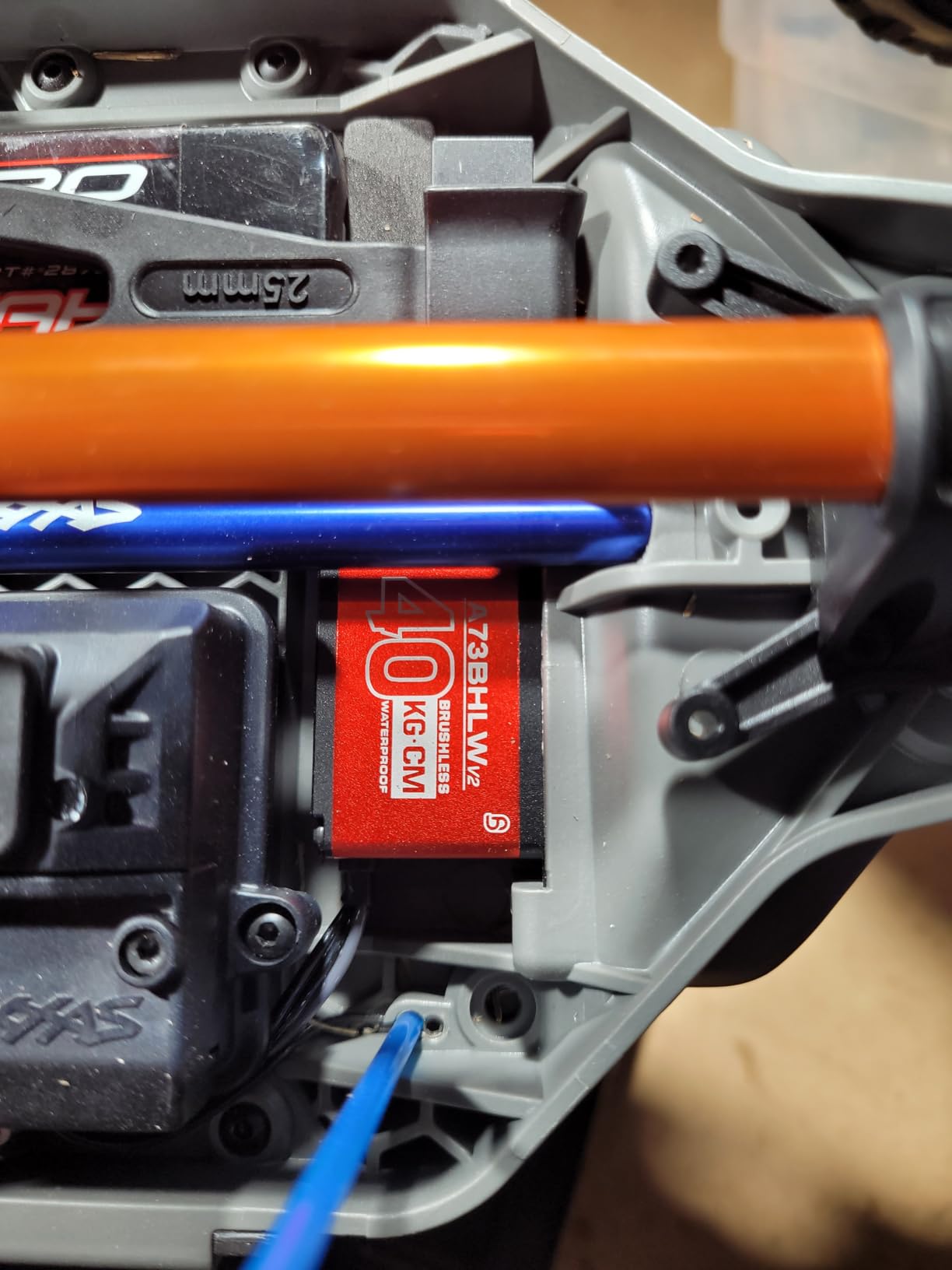 AGFRC 40KG Waterproof RC-Steering-Servo High-Torque - Full Metal Gear Brushless Digital Servo for 1/10 RC Car, Control Angle 180 degrees (A73BHLW V2) customer photo 2