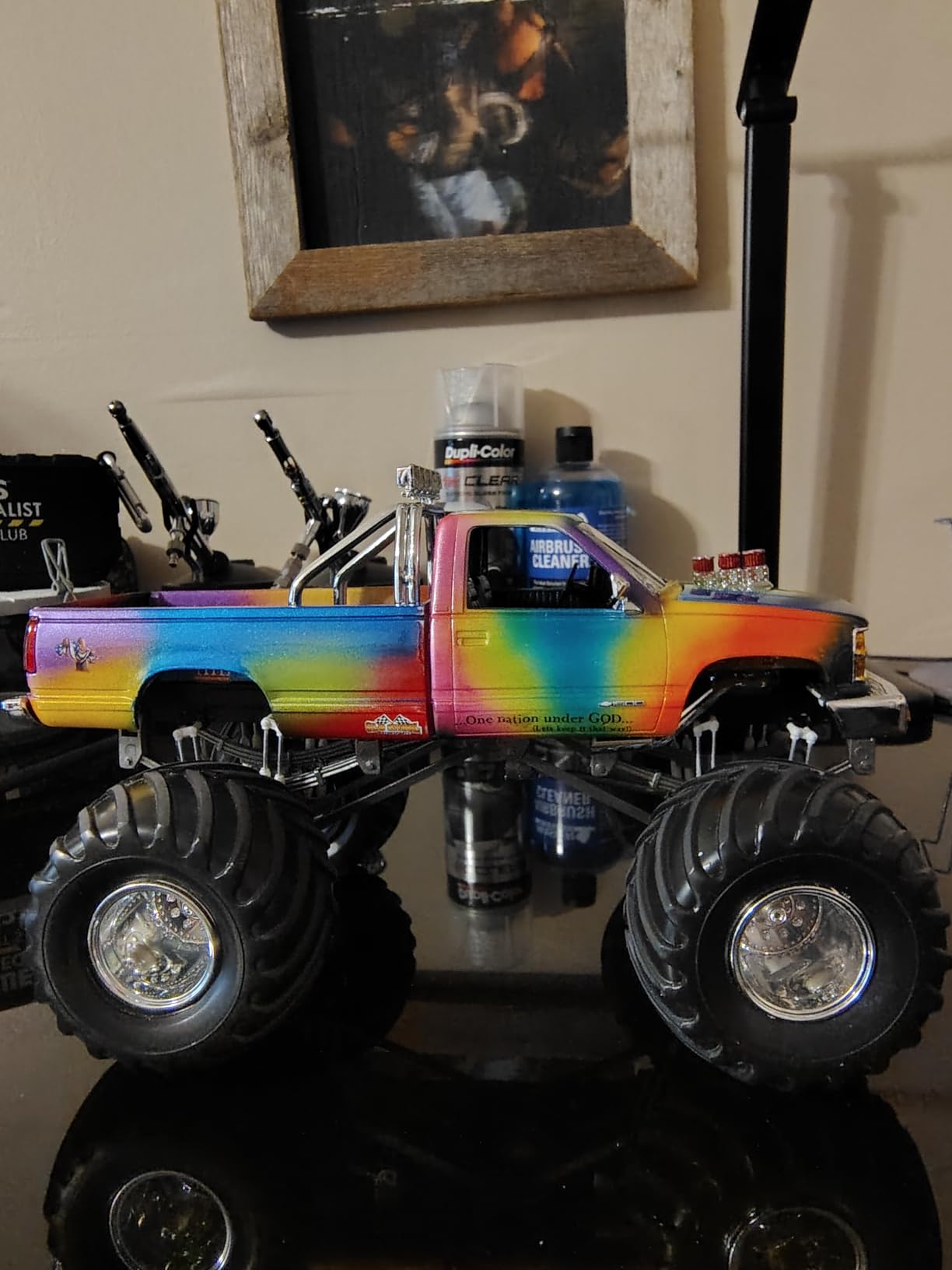 AMT USA-1 Chevy Silverado Monster Truck 1:25 Scale Model Kit customer photo 1