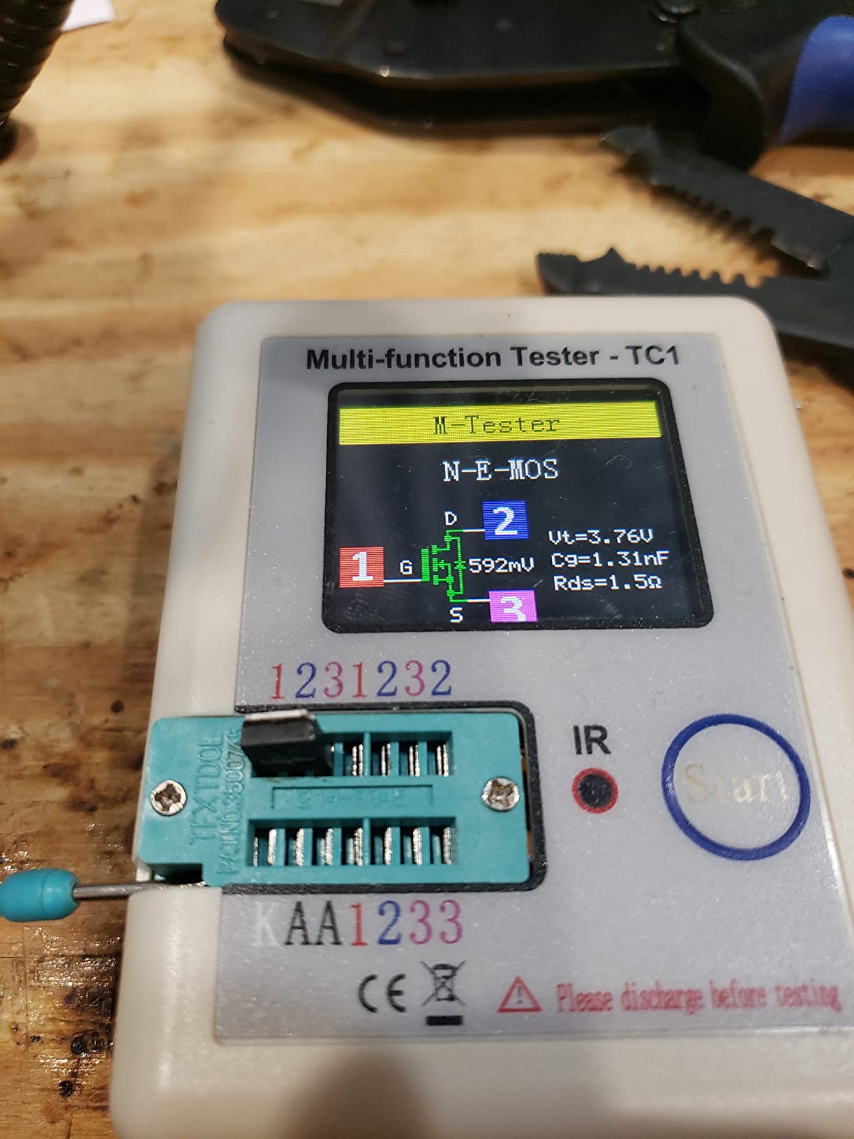 ACEIRMC LCR-TC1 Multi-Function Tester Colorful Display Pocketable Multifunctional TFT Backlight Transistor 1.8 inch for Diode Triode Capacitor Resistor Transistor LCR ESR NPN PNP MOSFET (LCR-TC1) customer photo 1