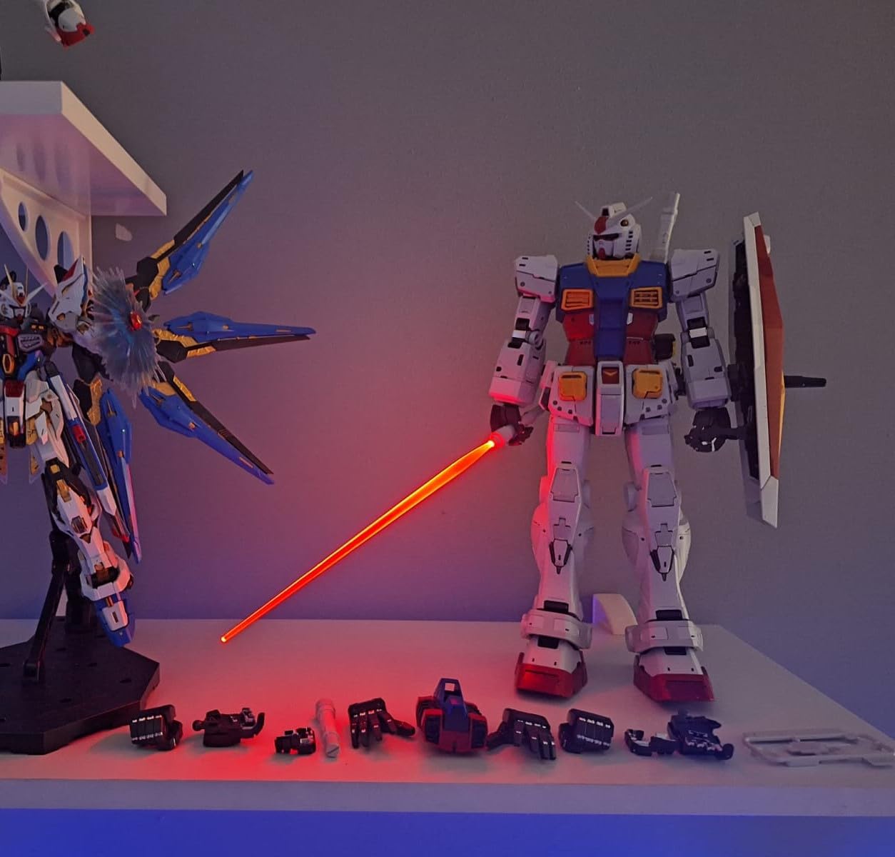 Bandai Hobby - Mobile Suit Gundam - RX-78-2 Gundam PG Unleashed 1/60 Model Kit customer photo 2