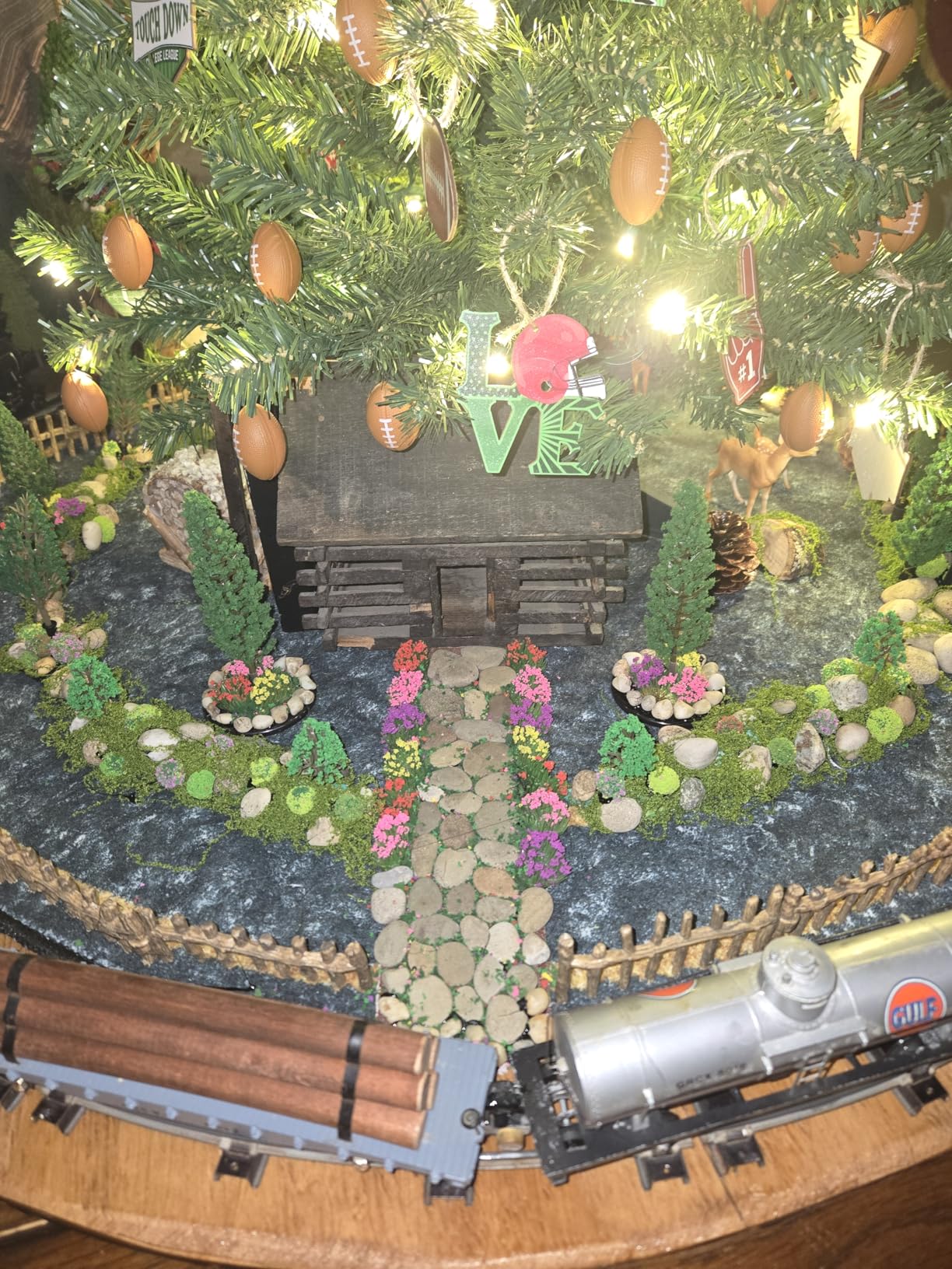 28 Pcs Green Bushy Tufts Lowland Shrubs Tuft Terrain Model Kit Static Scenery Model DIY Miniature for Train Landscape Railroad Scenery Sand Military Layout Model War Gaming Terrain customer photo 1