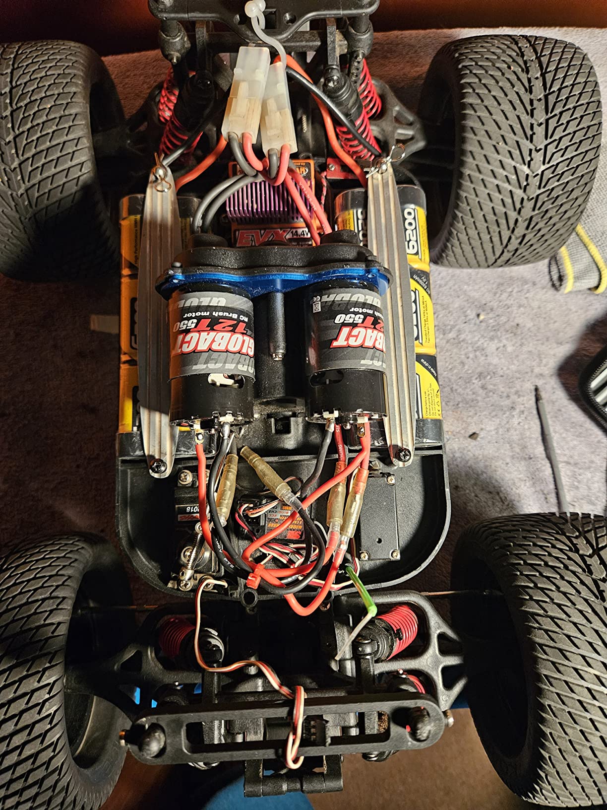 7.2V 6200mAh NIMH Battery for RC Cars, 6-Cell Flat Rechargeable Battery Pack with Tamiya Connector (2 Pack) customer photo 2