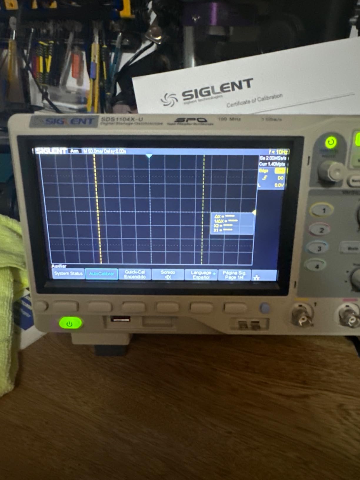 Technologies SDS1104X-U 100MHz Super Phosphor Digital Oscilloscopes 4 Channels customer photo 1