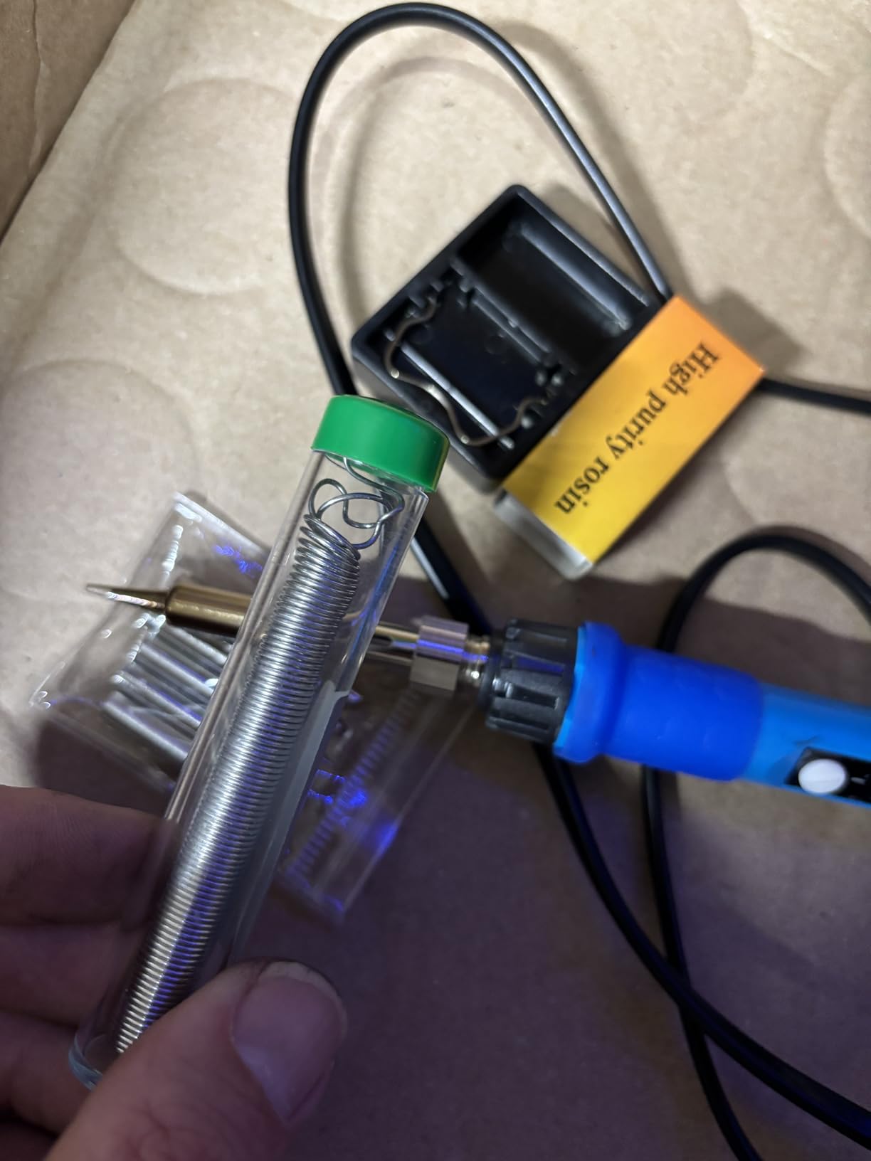 Soldering Iron Kit, 80W 110V LCD Digital Solder Iron Pen with Ceramic Heater, Portable Welding Tools with 5pcs Tips, Stand, Solders Wire, Sponge, Paste, for Metal, Electric Repairs, DIY customer photo 1
