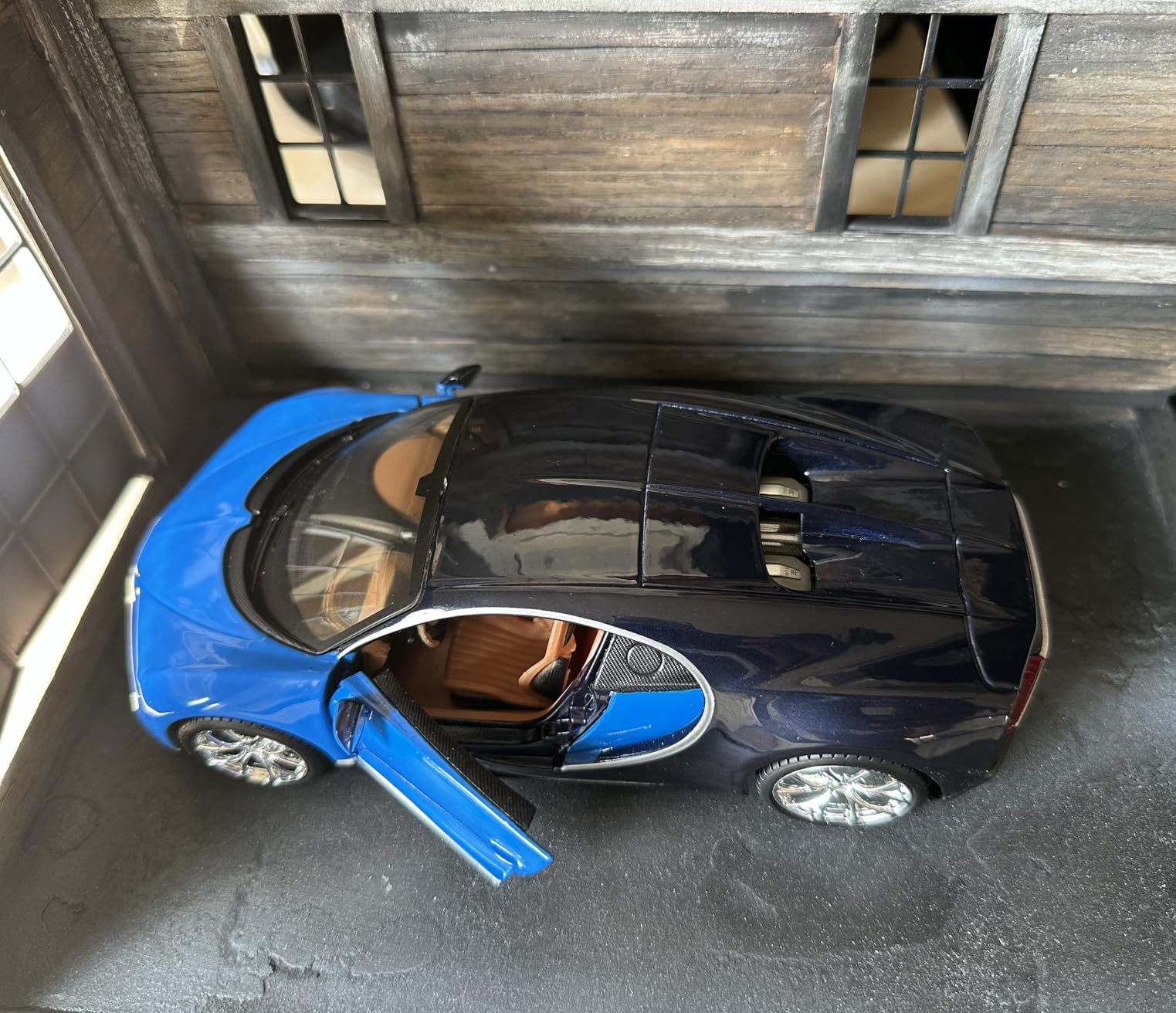 Maisto 1:24 Special Edition Bugatti Chiron customer photo 2