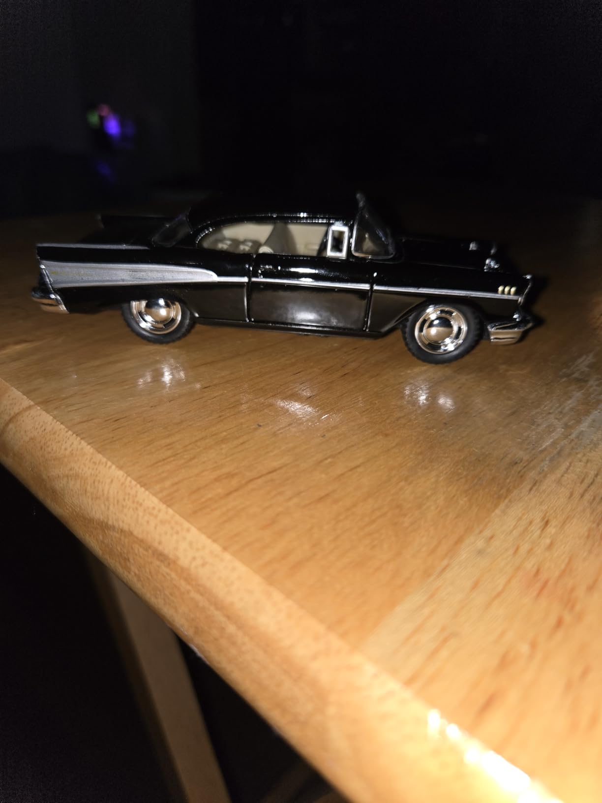 KiNSMART 1953 Cadillac Series 62 1:43 O Scale 5 Inch Die Cast Metal Model Classic Vintage Toy Car (Cherry Red) customer photo 1