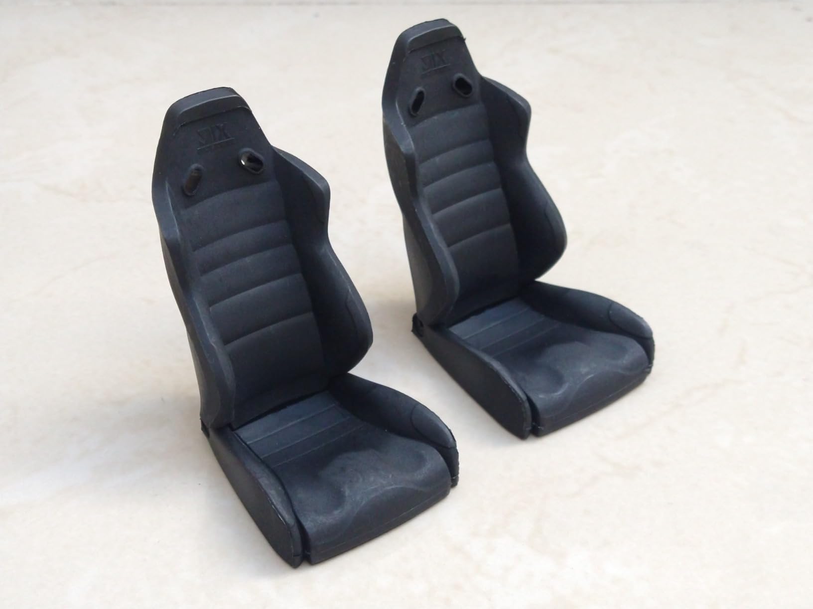 HobbyPark Scale Hard Plastic Seats (3.5x 1.9 inch) for 1/10 RC Crawler Car (Set of 2) (Black) customer photo 1