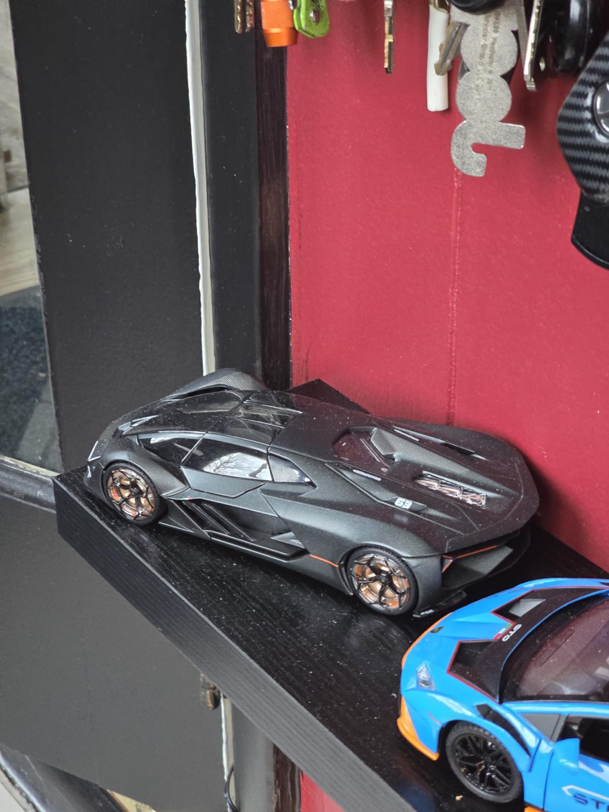 1:24 Lamborghini Terzo Millenio - Grey customer photo 1