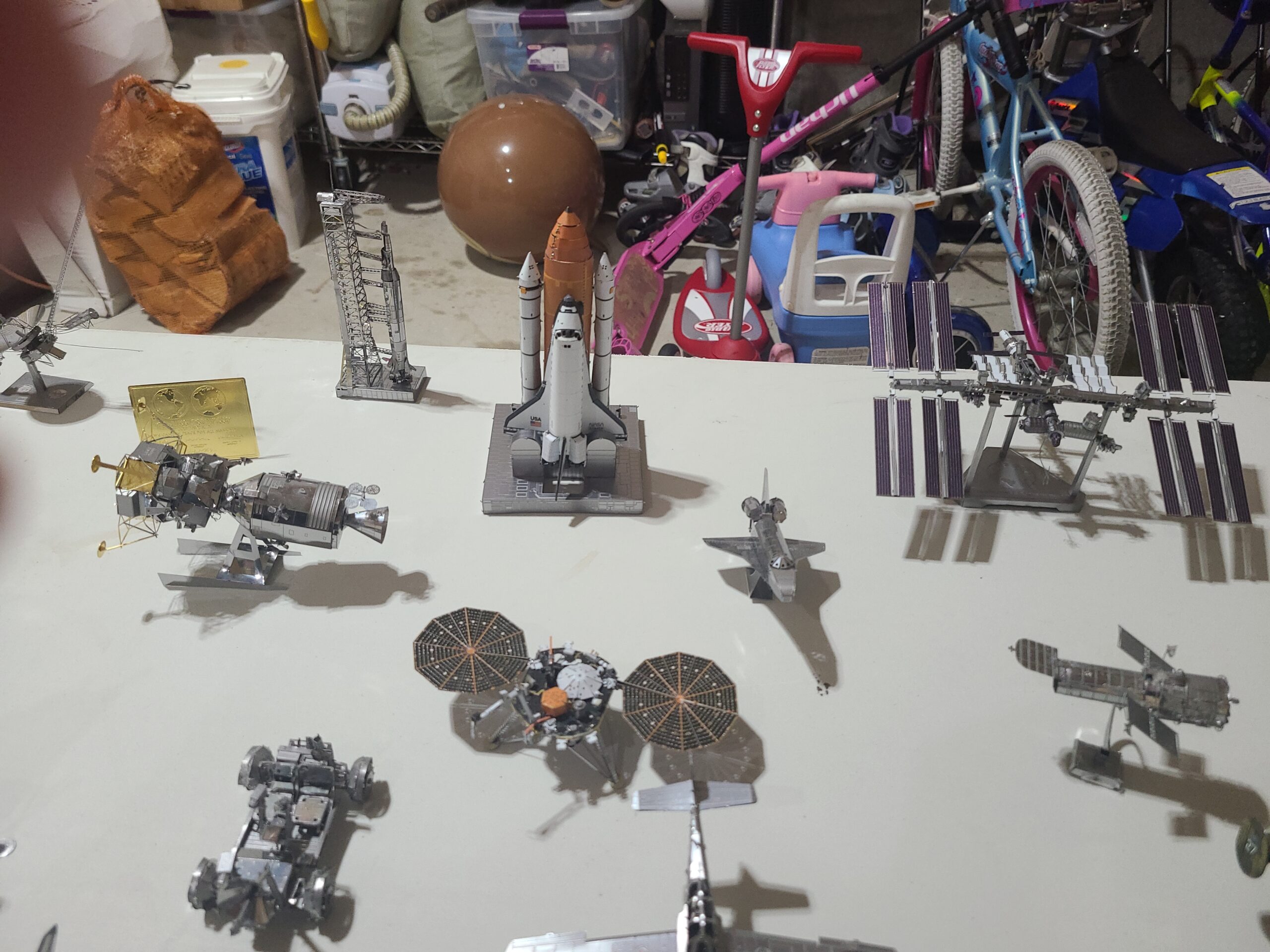 Metal Earth Fascinations Premium Series Space Shuttle Launch Kit 3D Metal Model Kit customer photo 2