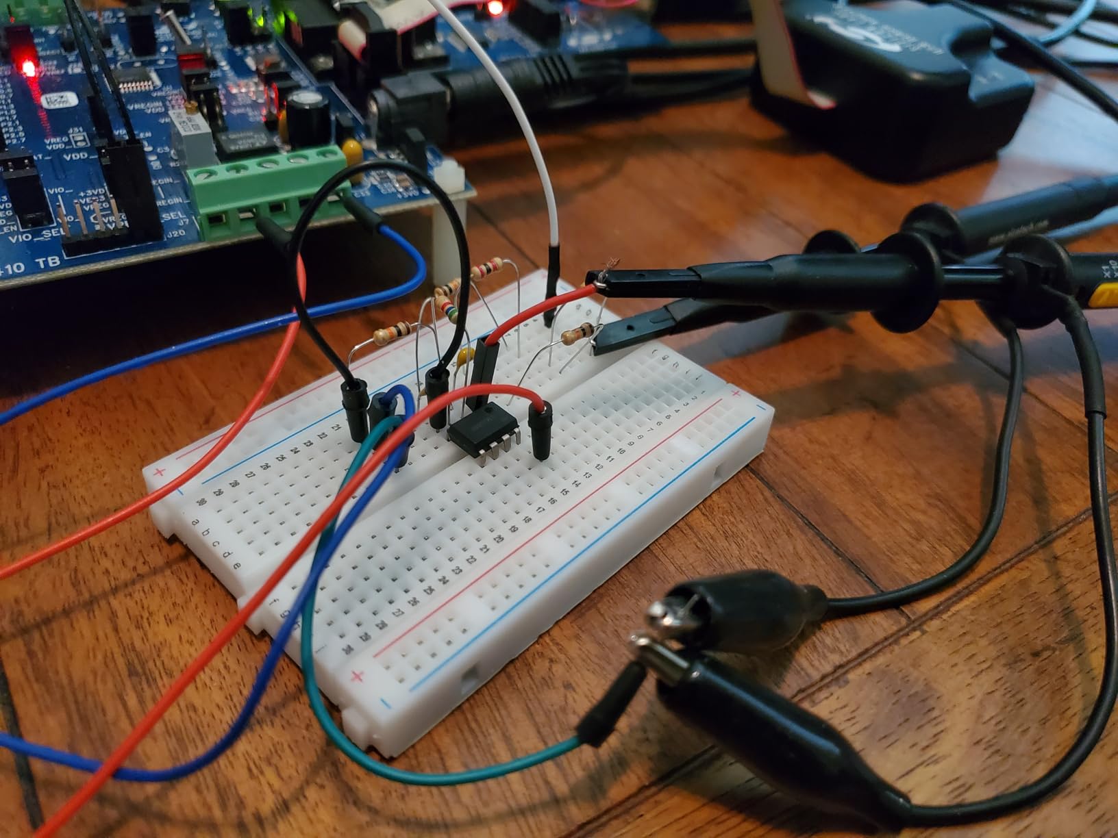 BOJACK 3 Values 130 Pcs Solderless Breadboard 4 Pcs 830 Tie Points & 400 Tie Points & 126 Pcs Flexible Breadboard Jumper Wires customer photo 1