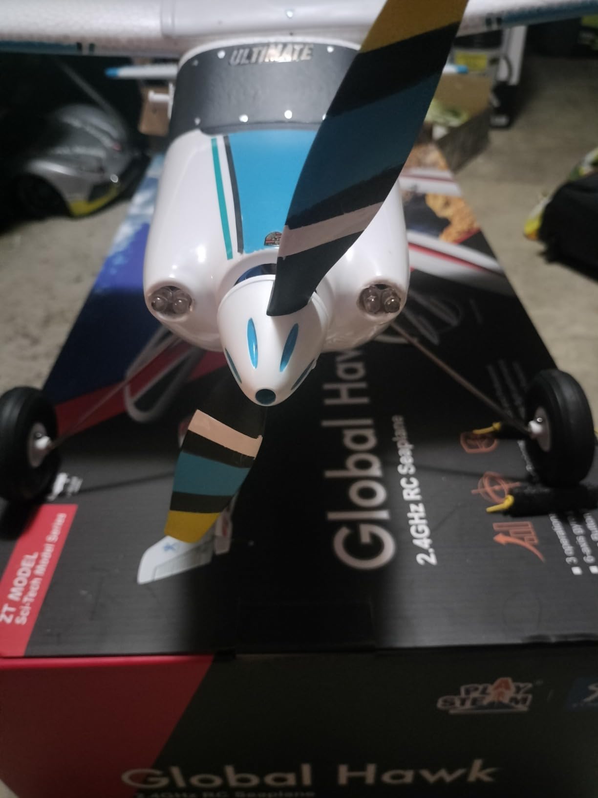 Global Hawk 2.4 GHz 1.2m RC Seaplane Smart Trainer Airplane- 4 Channel Remote RTF- Lithium Battery and Optional Floats Included customer photo 1