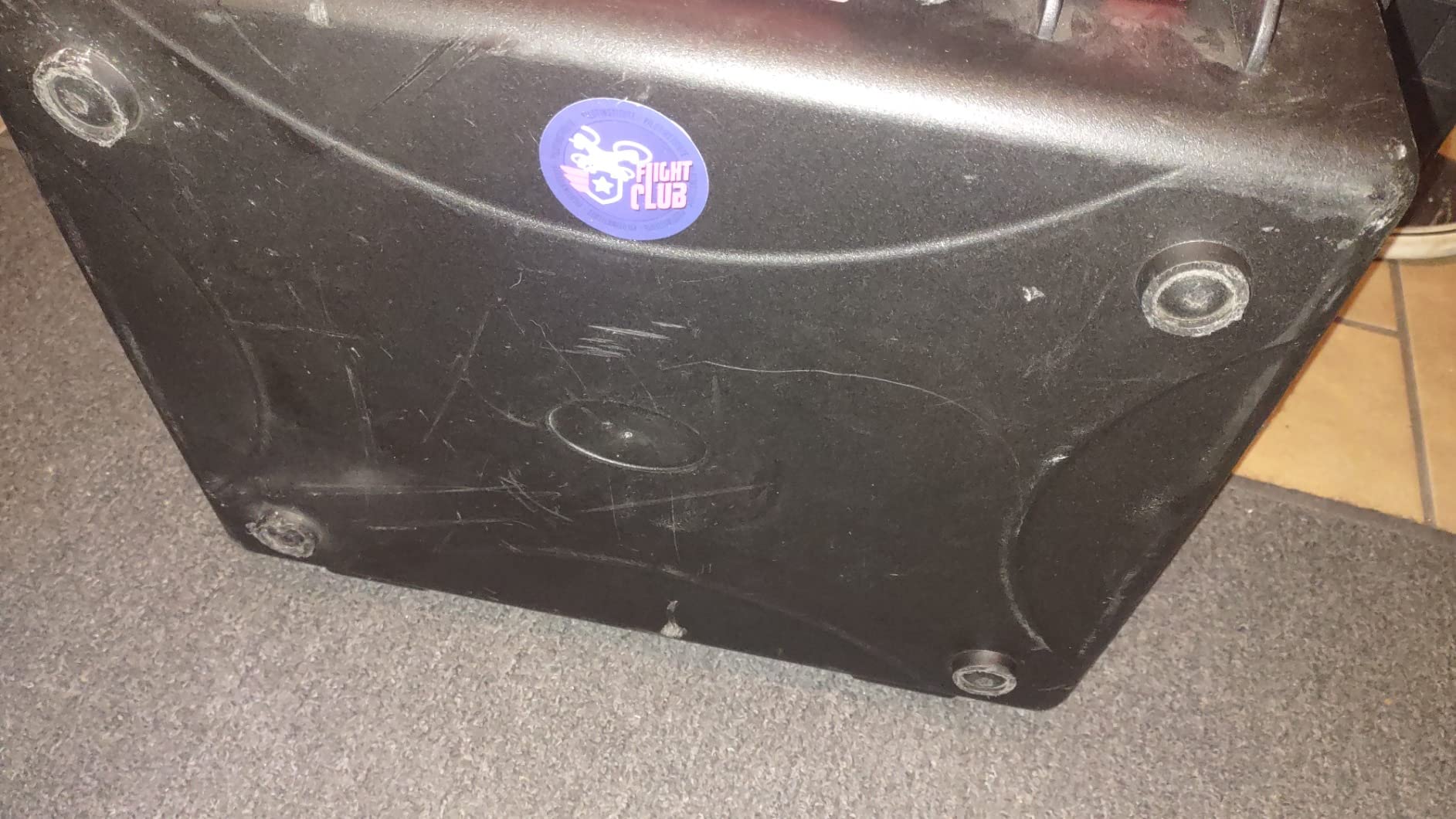 FPVtosky Professional Hard Case for DJI FPV [Case Only] - DJI FPV Drone Carrying Case Accessories - Fits 6 Batteries - Keep Props On customer photo 2